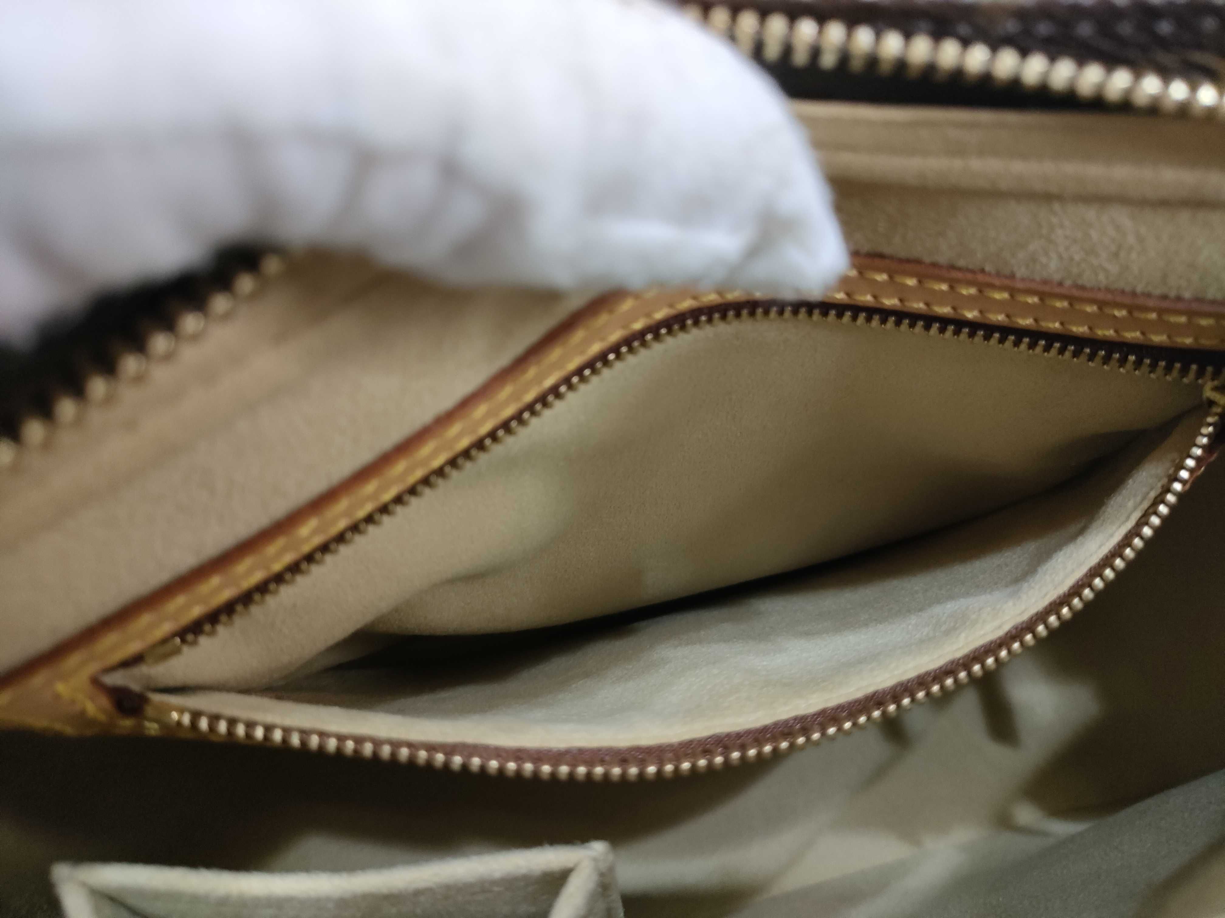Monogram M51146 Looping MM Handbag — view 14