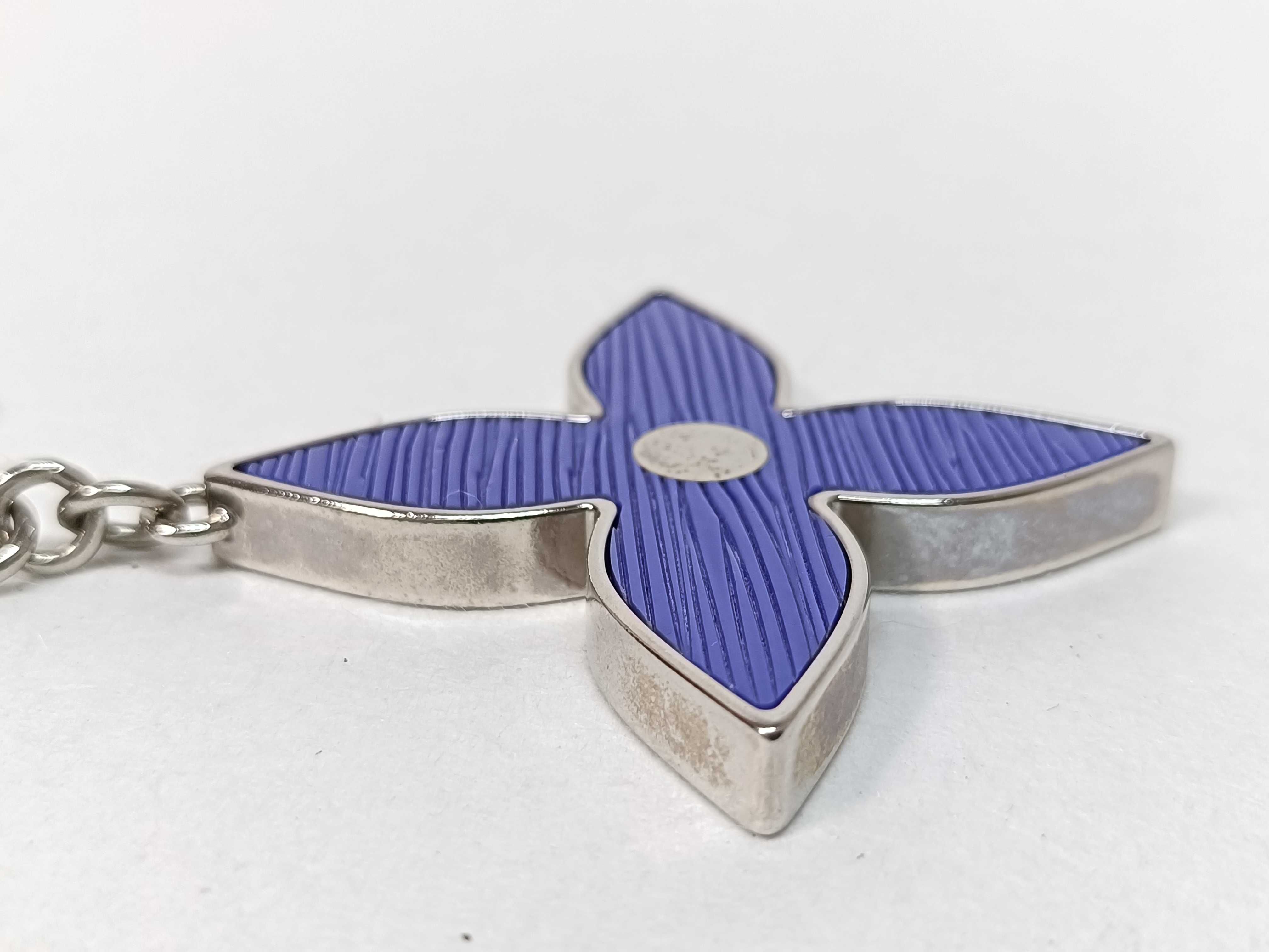 Epi Bijou Sac Fleur de Epi Keychain Key Case — view 4