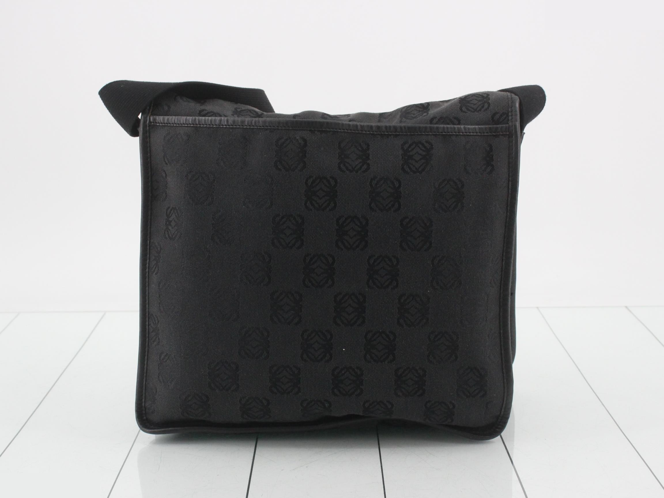 Shoulder bag — view 2