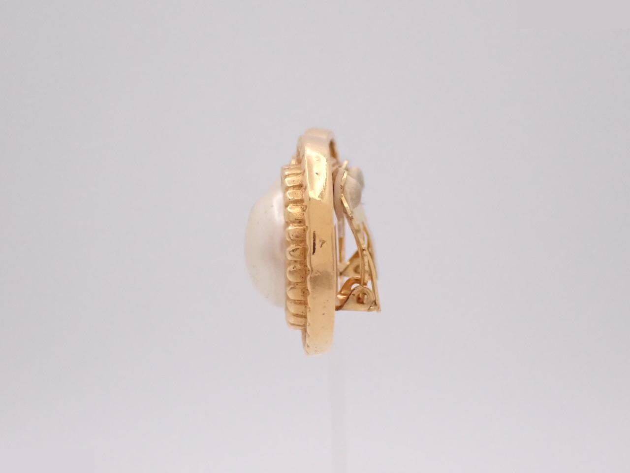 Earrings — view 3