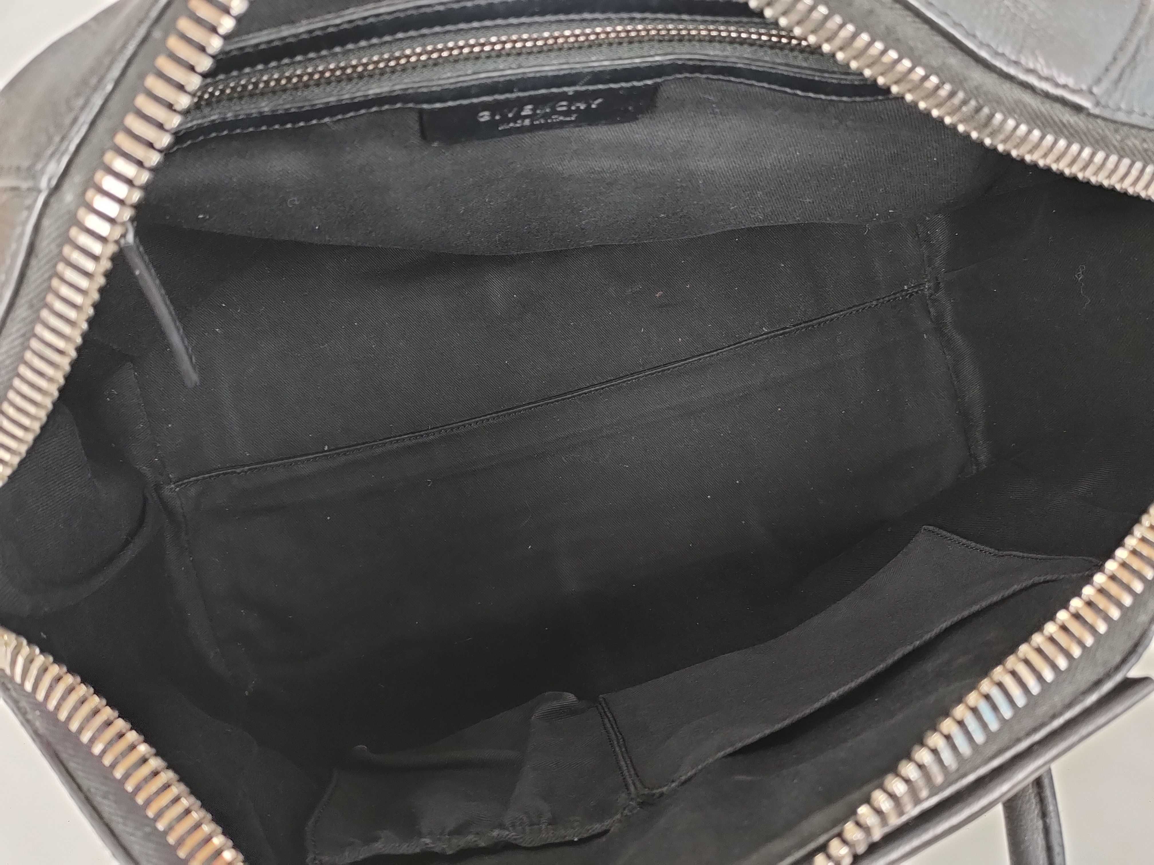Antigona Small 2-Way Tote Bag Black BB05113012 Handbag — view 11