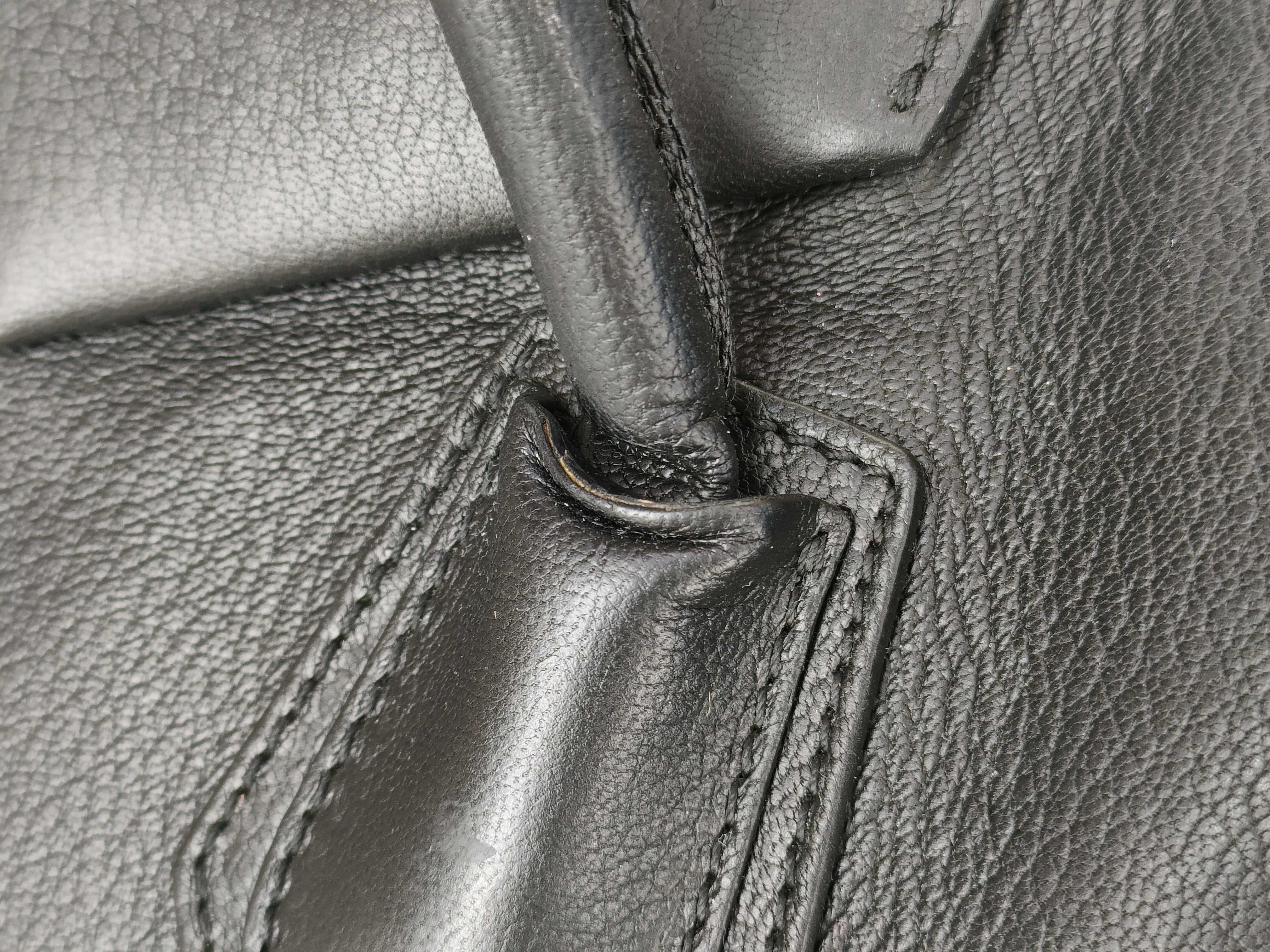 Antigona Small 2-Way Tote Bag Black BB05113012 Handbag — view 5