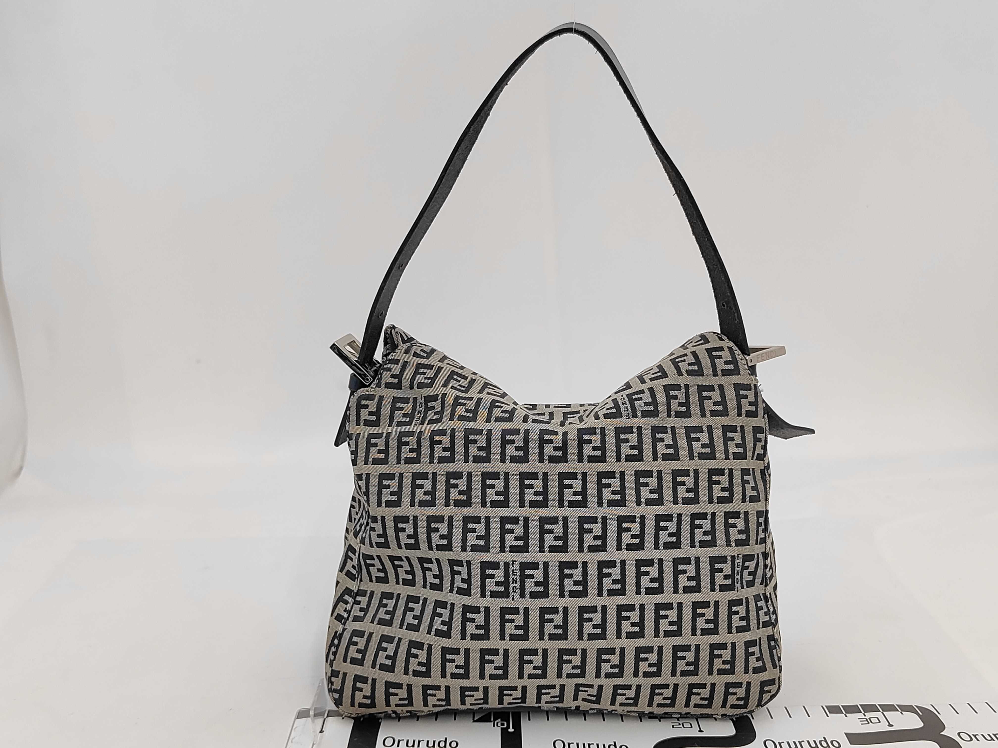 handbag — view 2