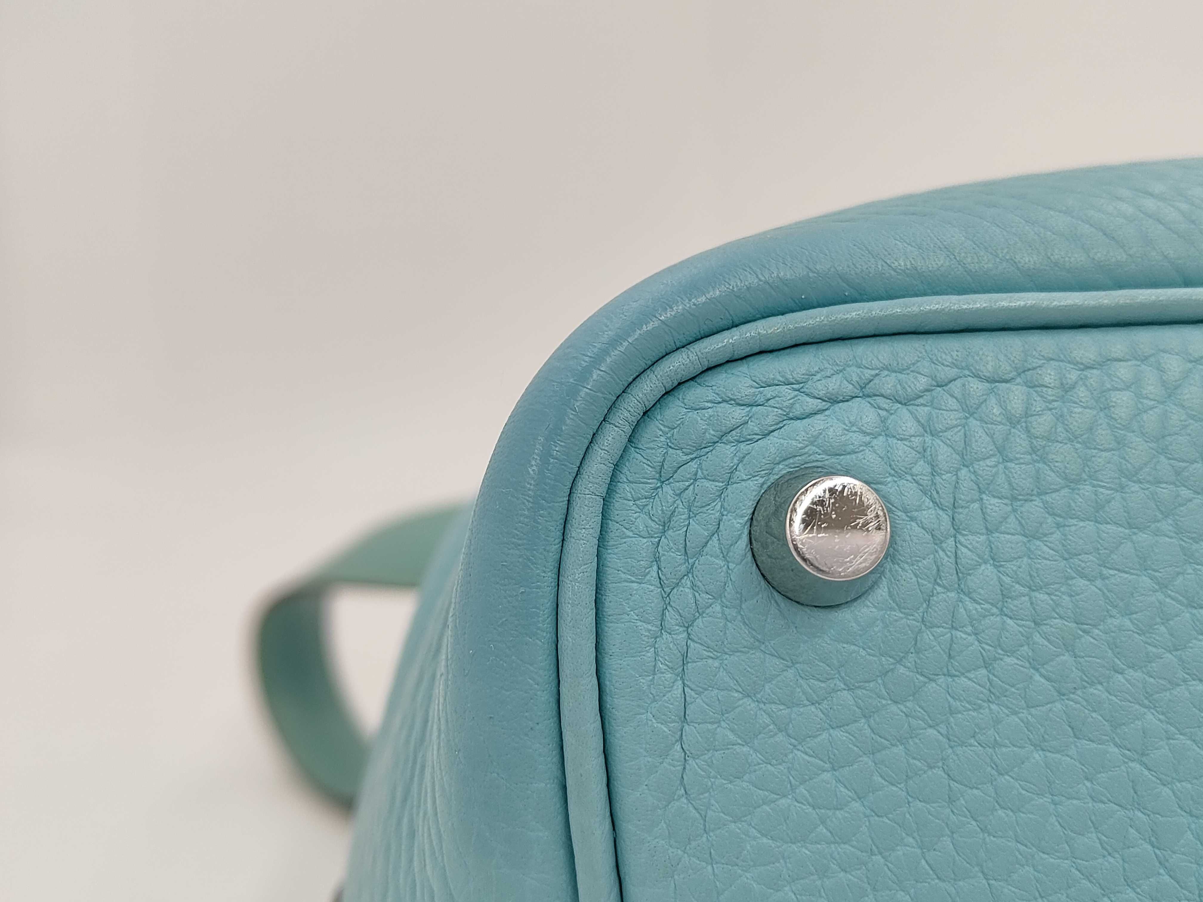 Picotin Lock 18 PM Touch Taurillon Clemence Leather (Veau Swift) Blue Handbag — view 5