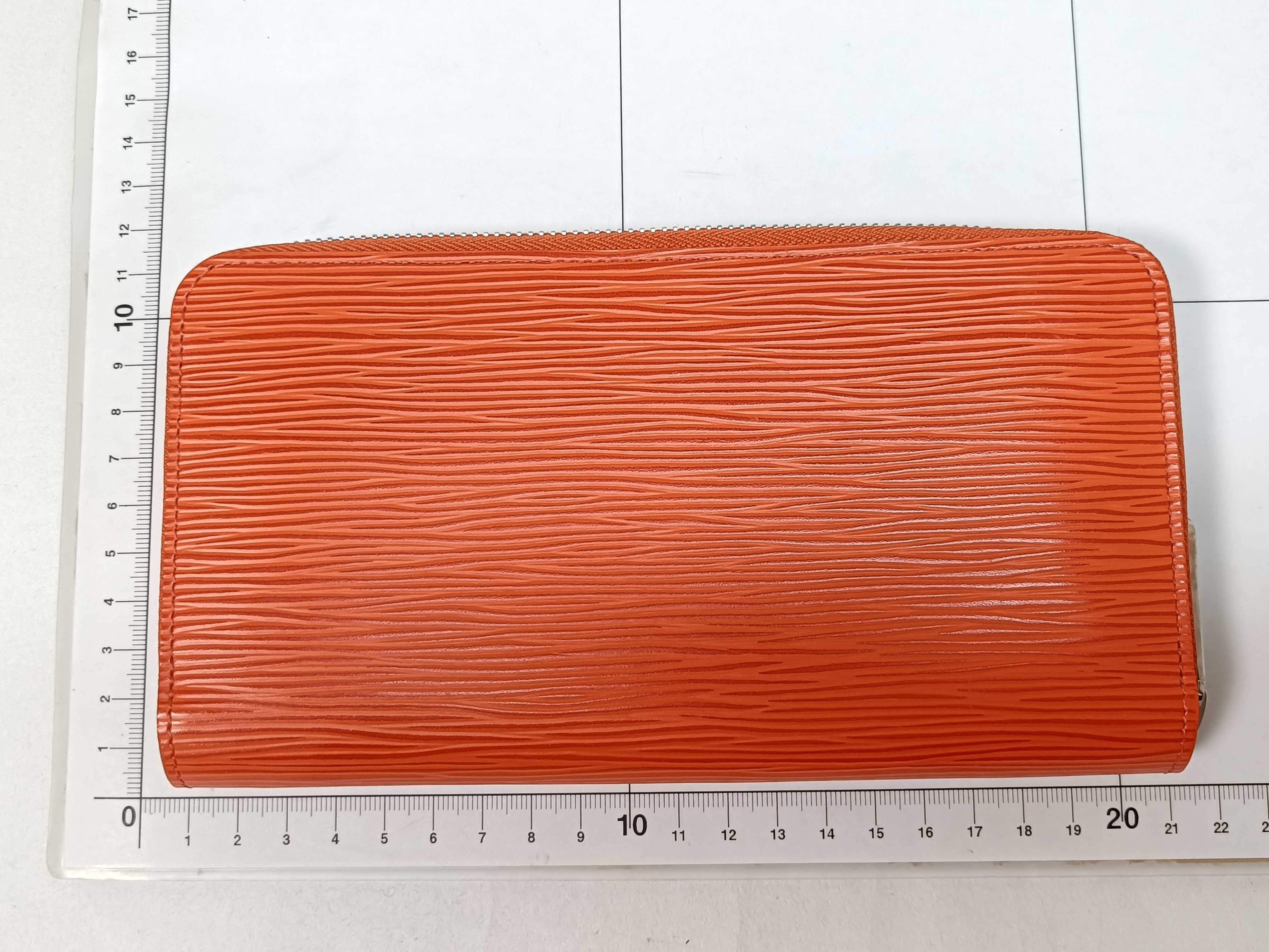 Epi Zippy Wallet — view 2