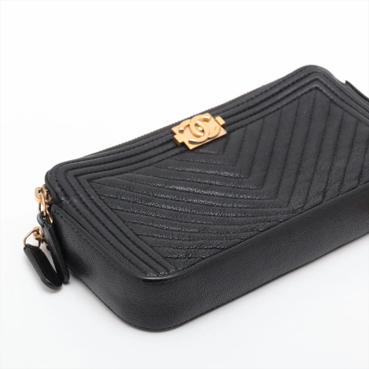 Boy Chanel Caviar Skin Chain Wallet, V-stitch, Black, Gold Hardware, 27926180, Serial Number 27 — view 4