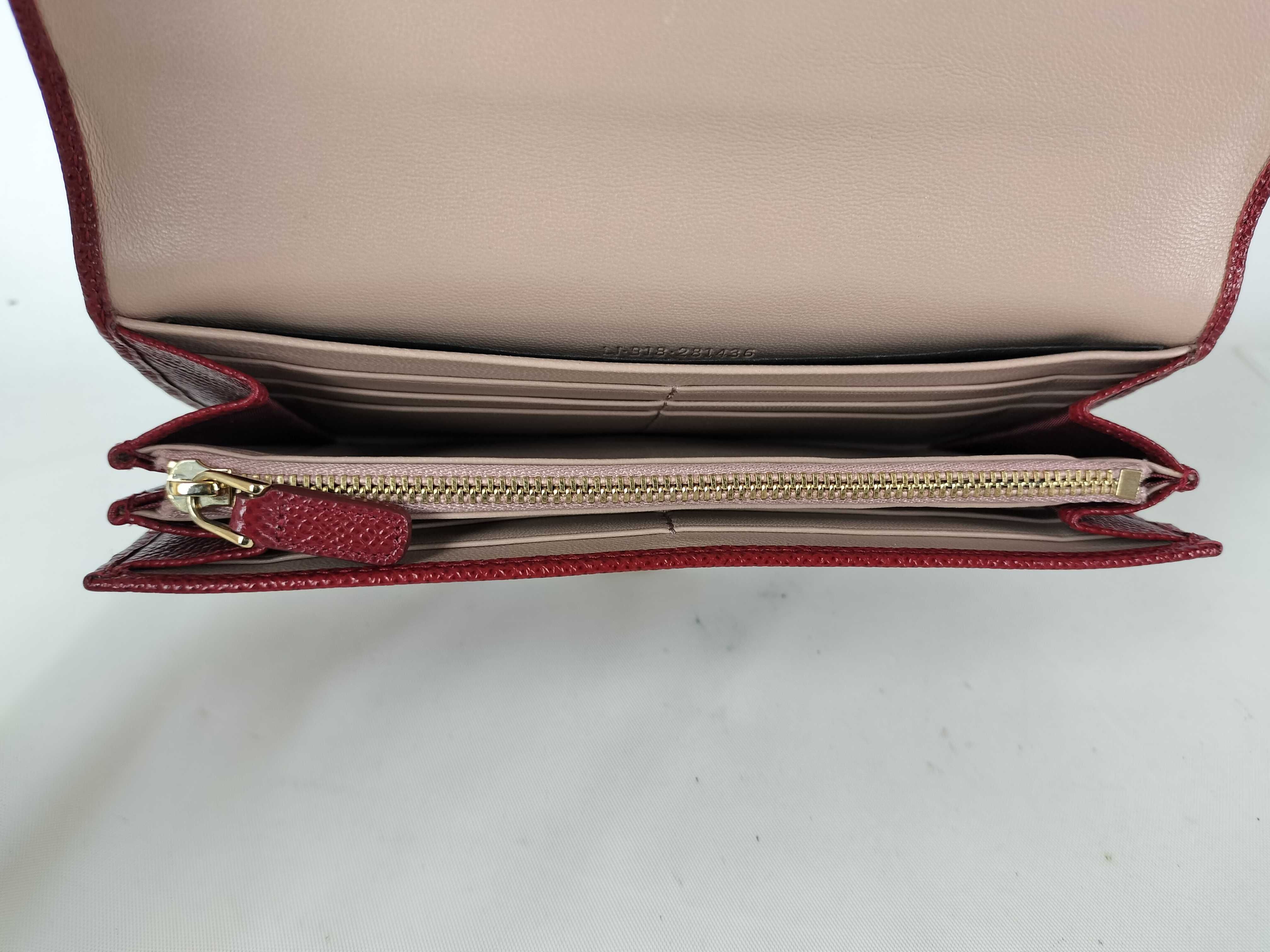 B.zero Wallet / Red Wallet — view 7