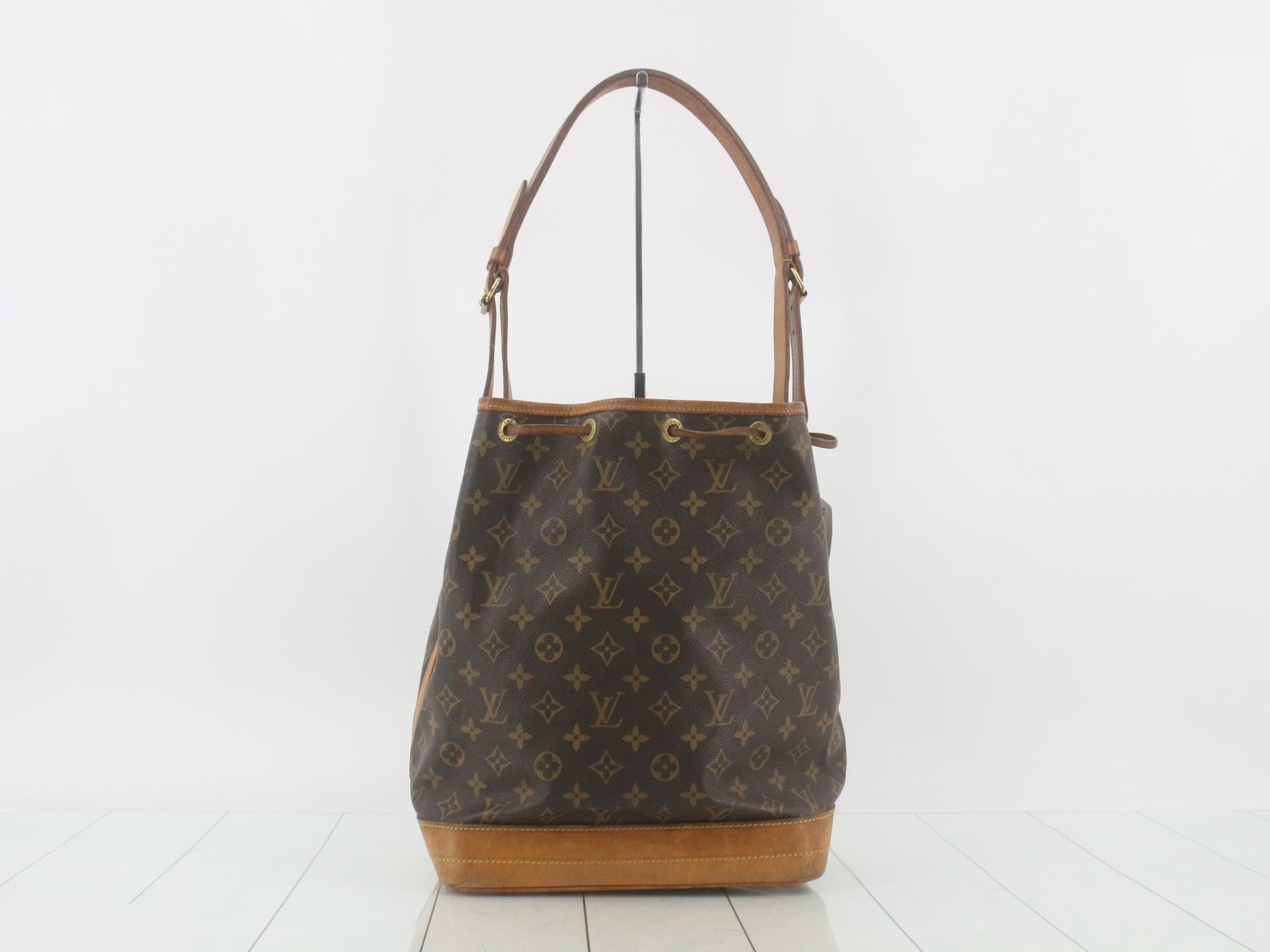 Noe Shoulder Bag — view 2