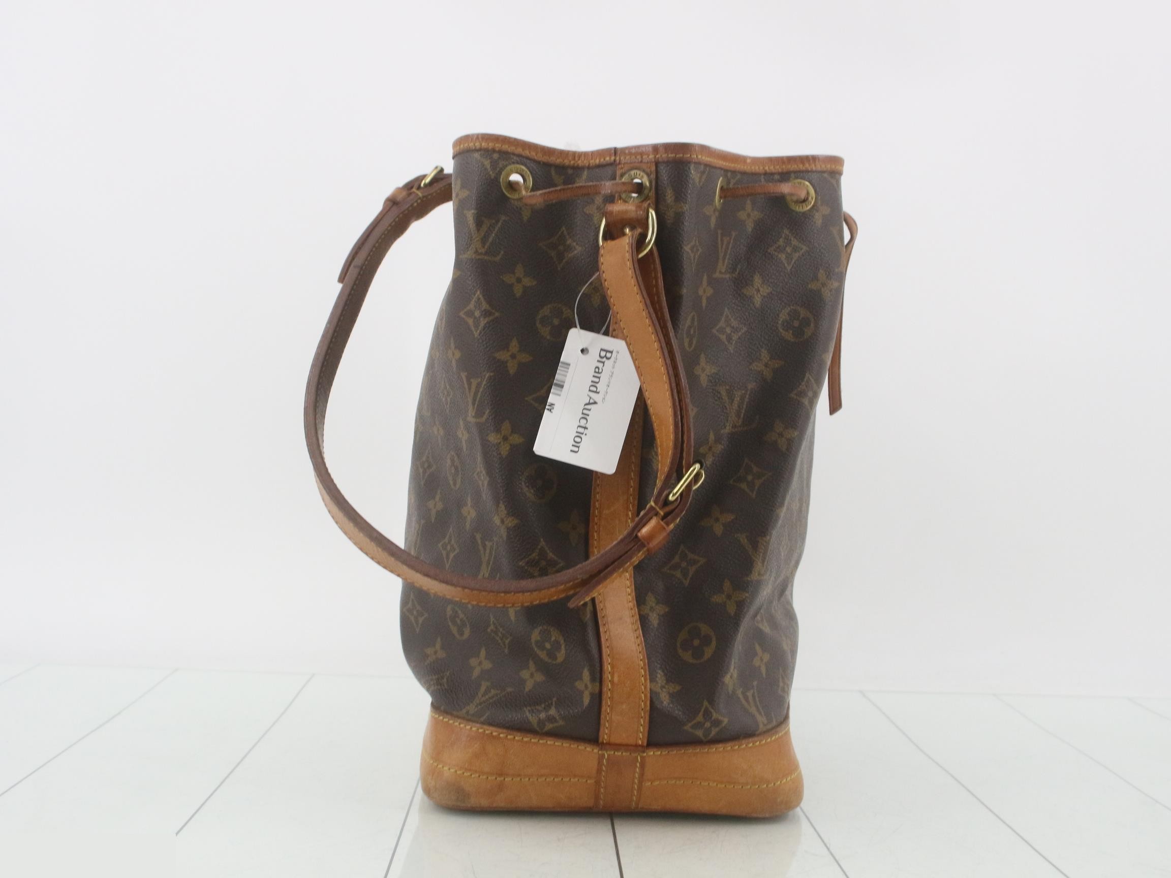 Noe Shoulder Bag — view 4