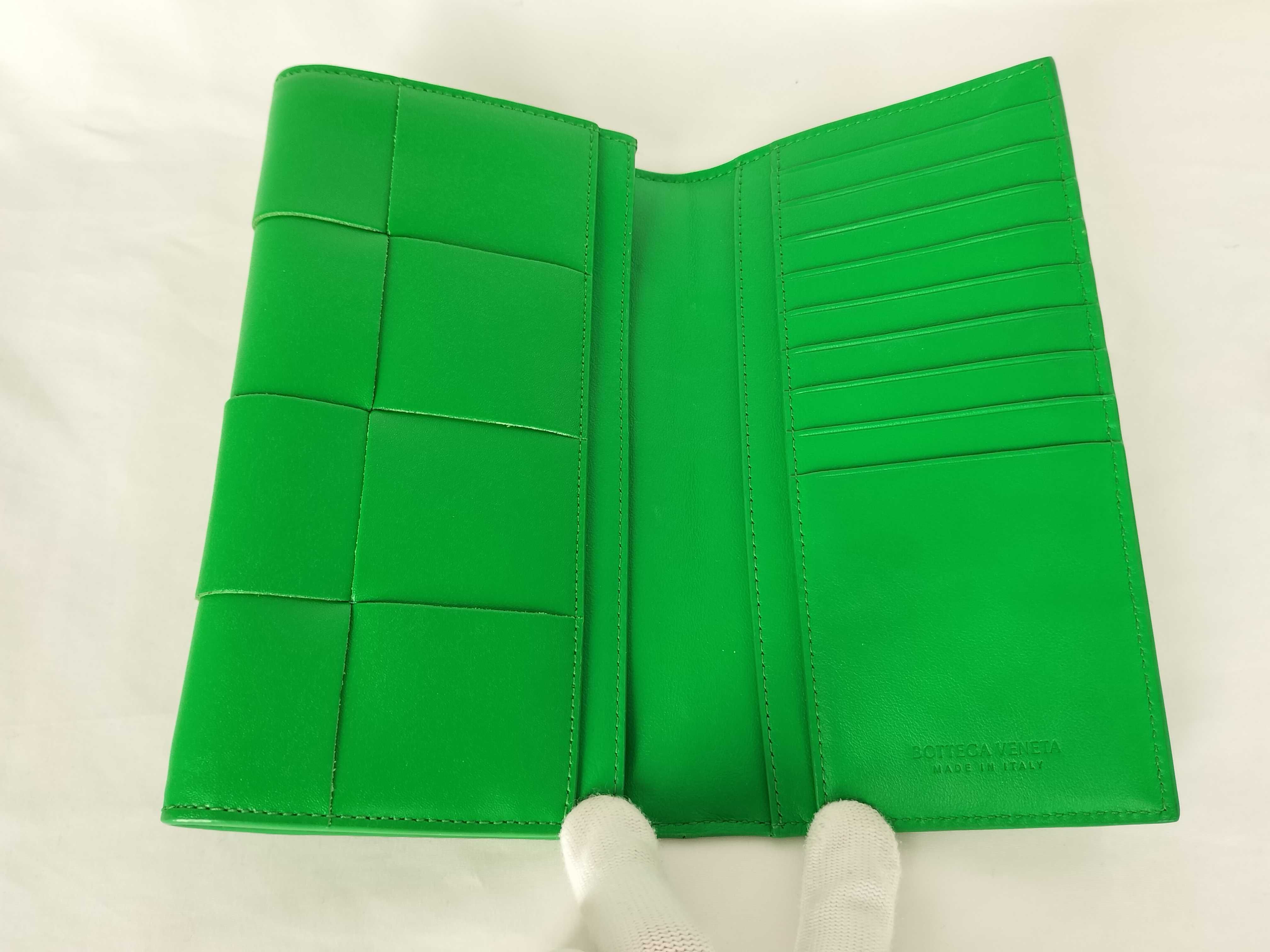Maxi Intrecciato Long Wallet — view 4