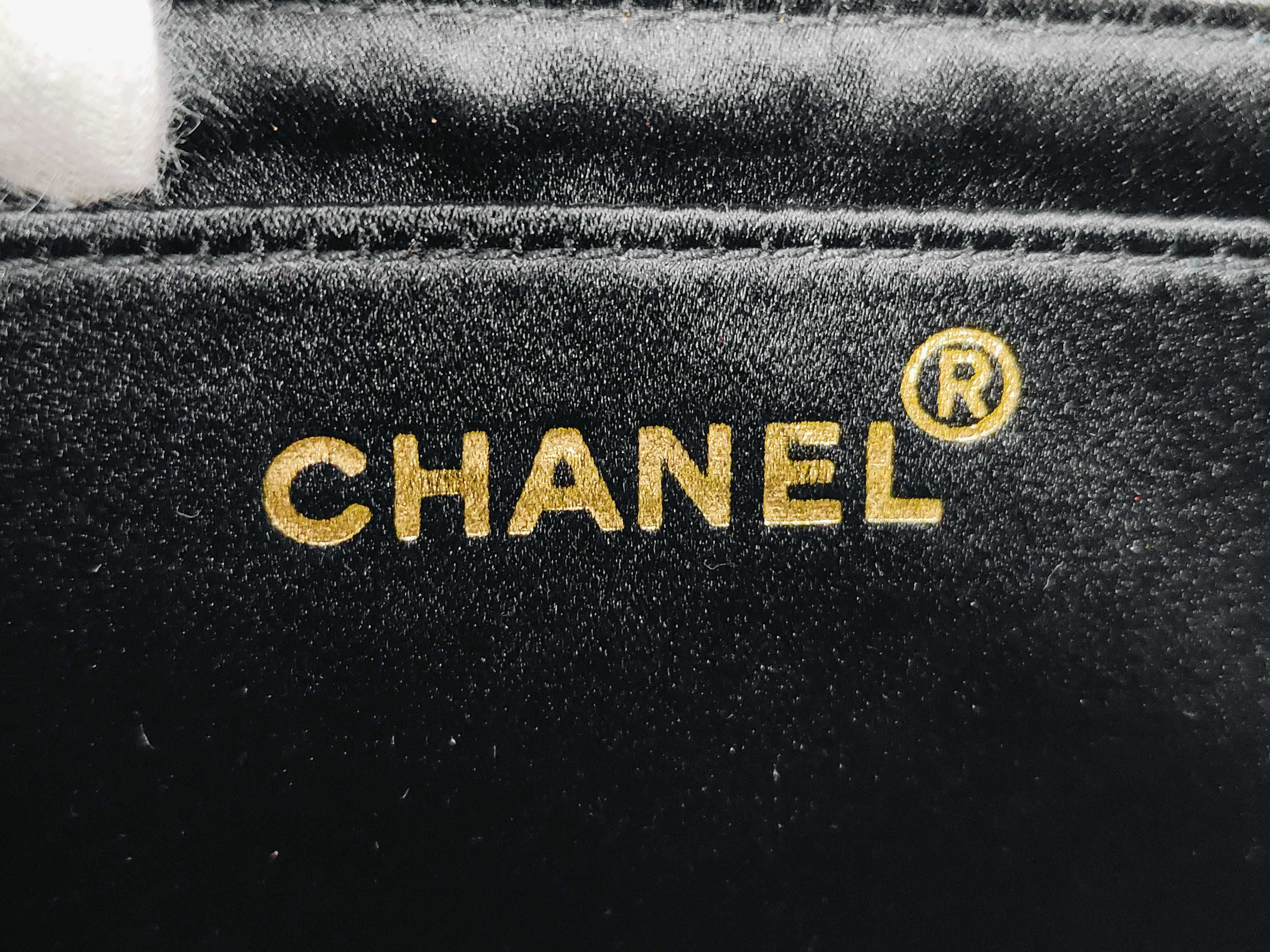 Diana Matelassé Coco Mark Satin Chain Shoulder Bag — view 9