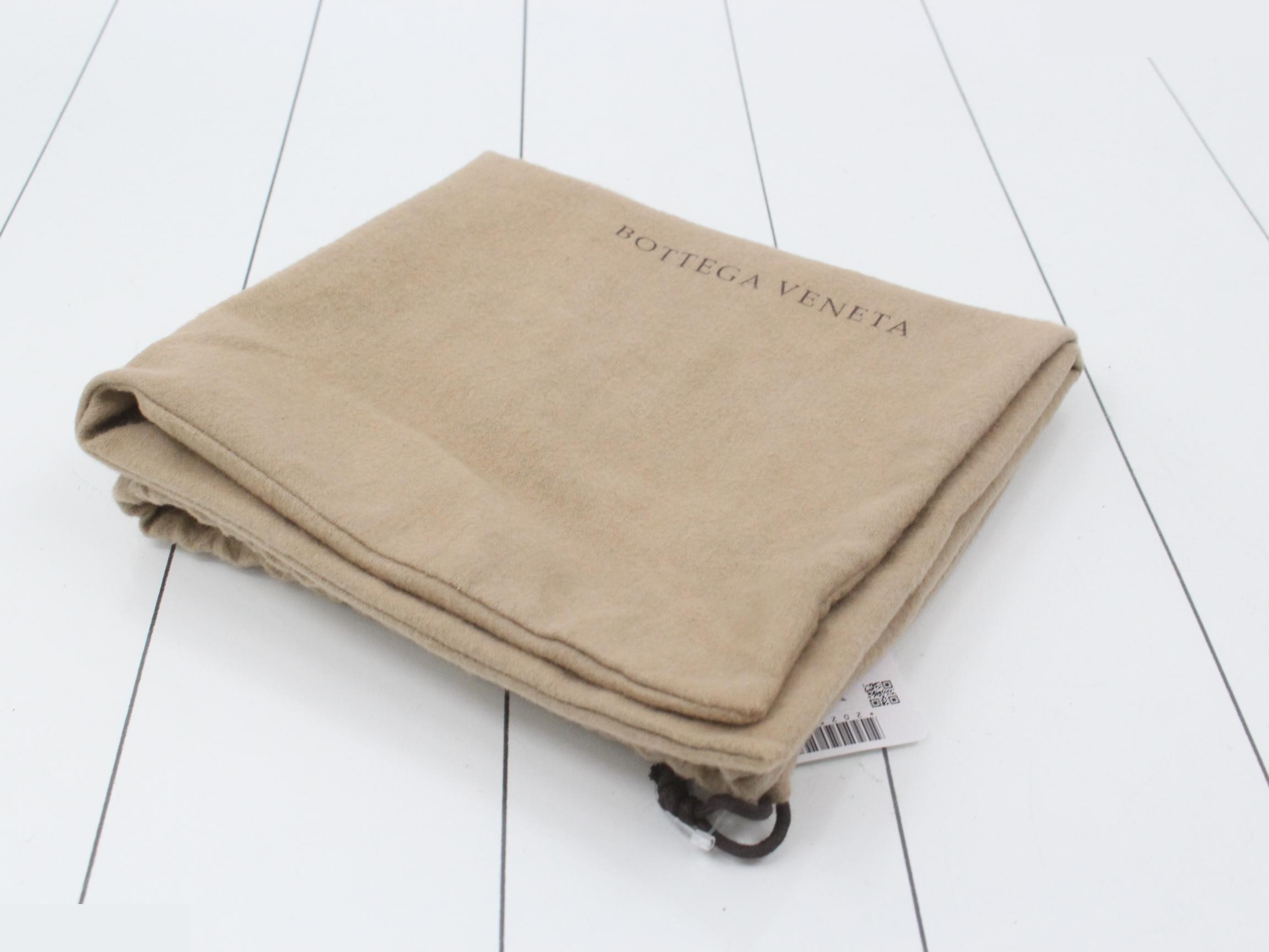 Intrecciato (bag) / Handbag — view 7