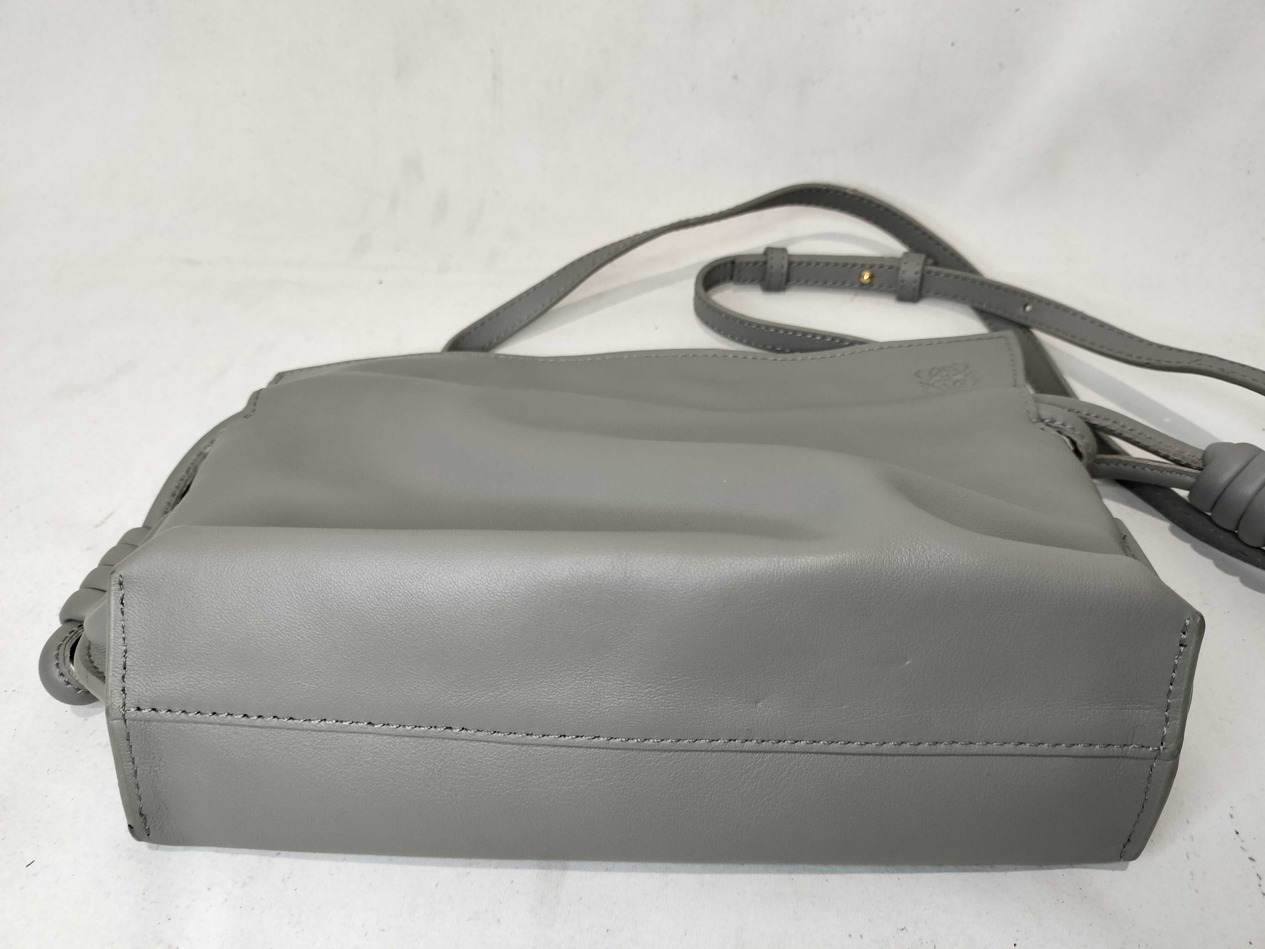 VN - Anagram Flamenco Clutch Mini Leather Shoulder Bag Khaki — view 8