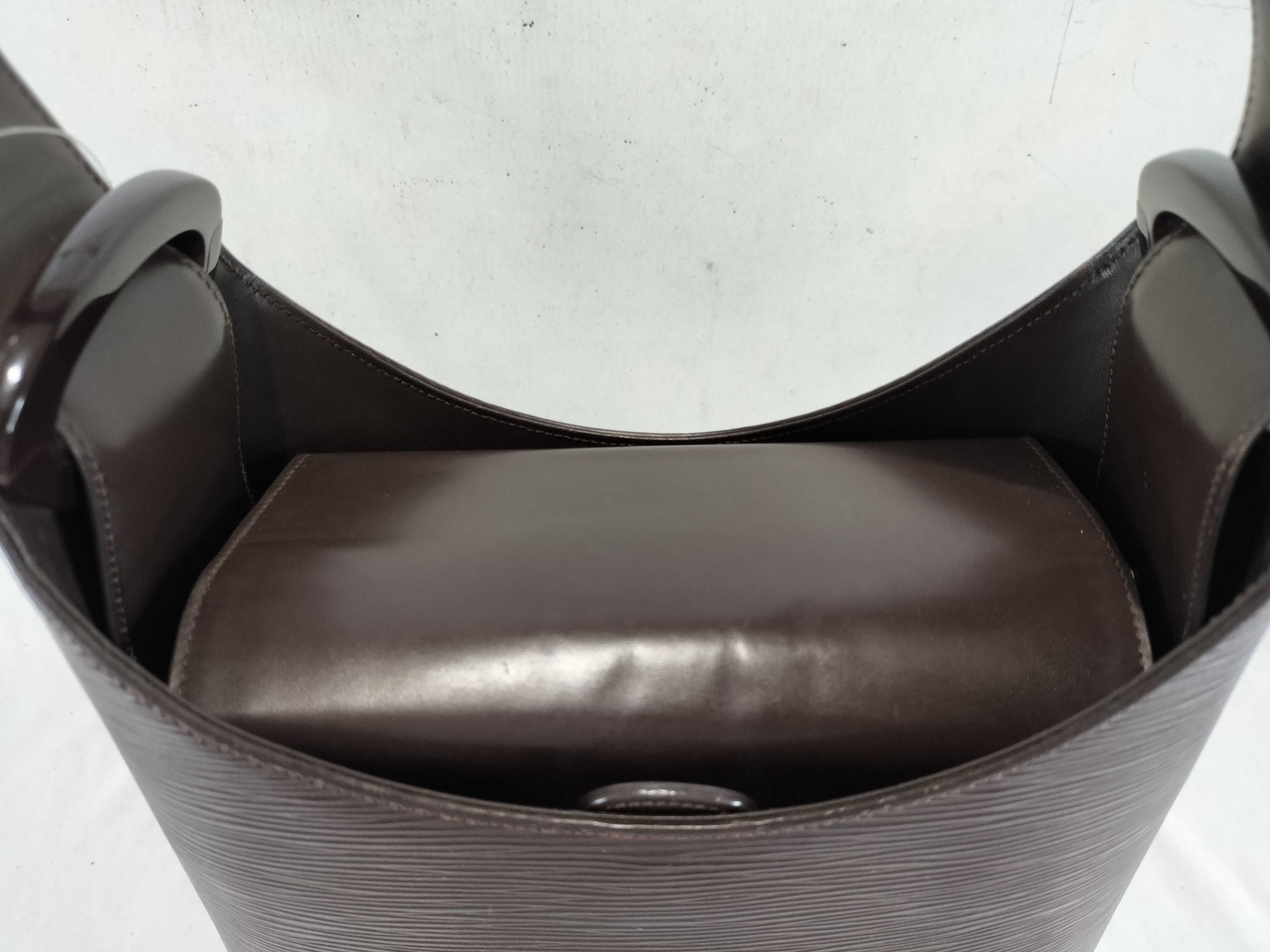 Epi Verso Shoulder Bag — view 9