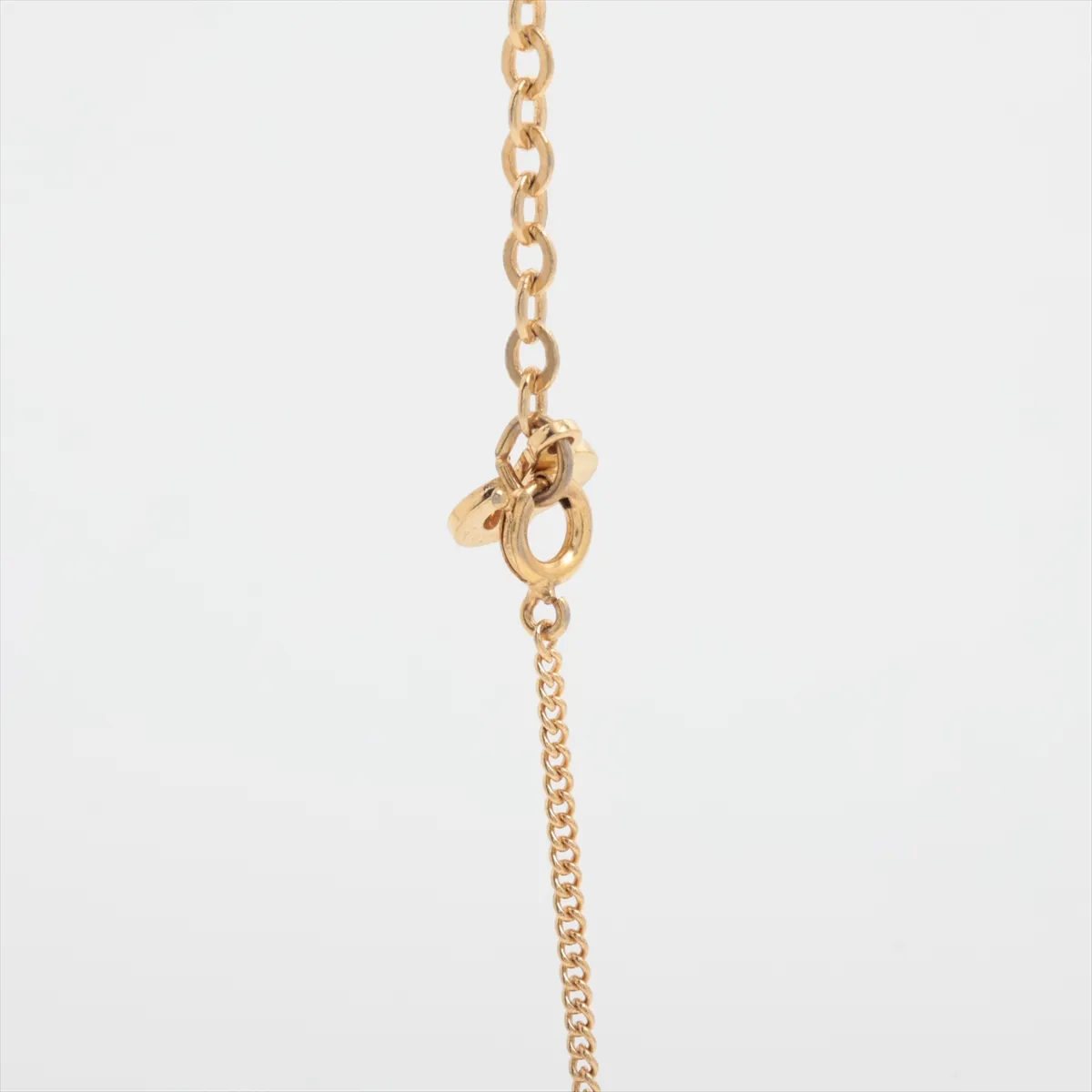 CD logo necklace, GP gold. Shows — view 3