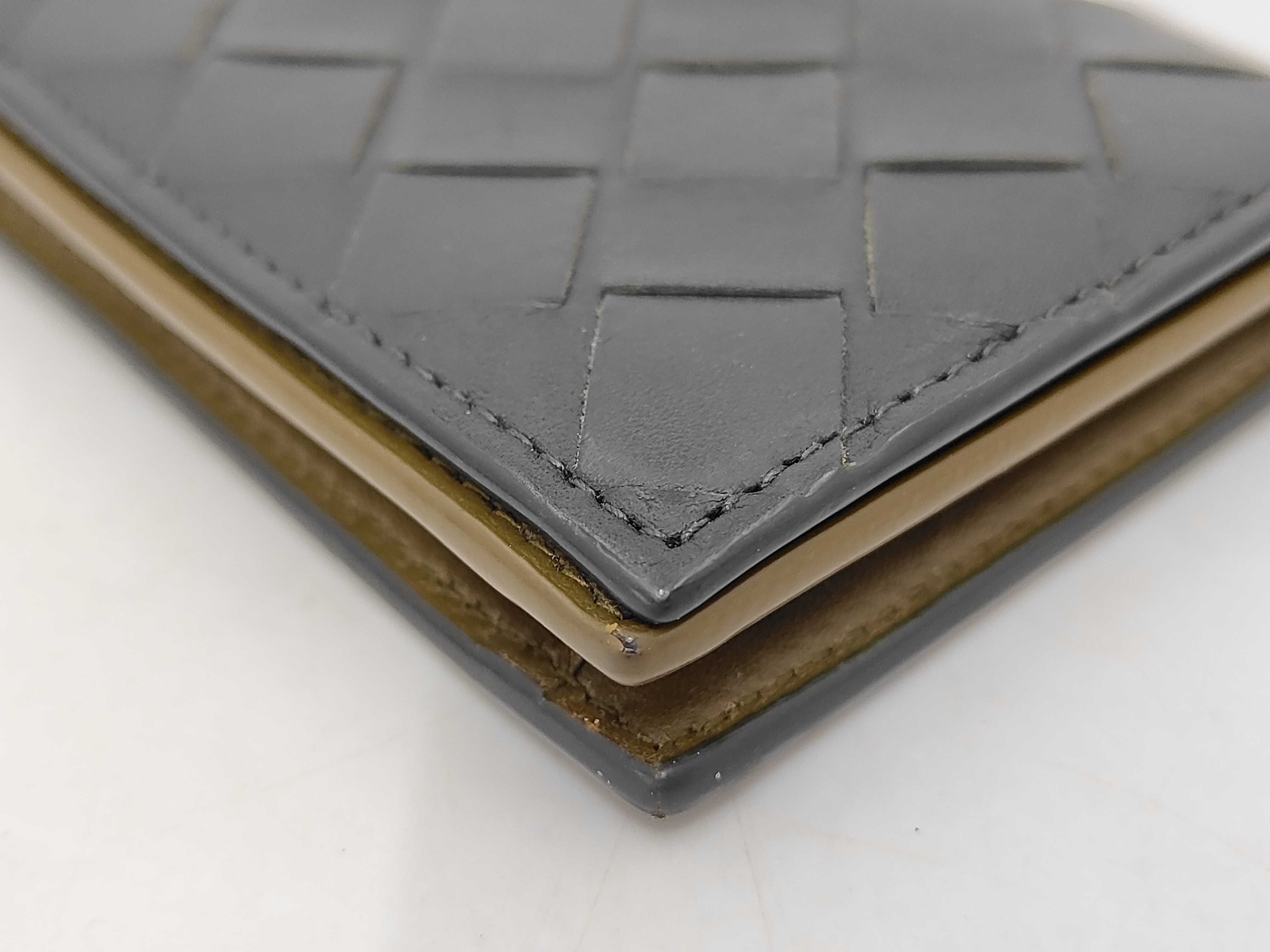 coin case — view 4