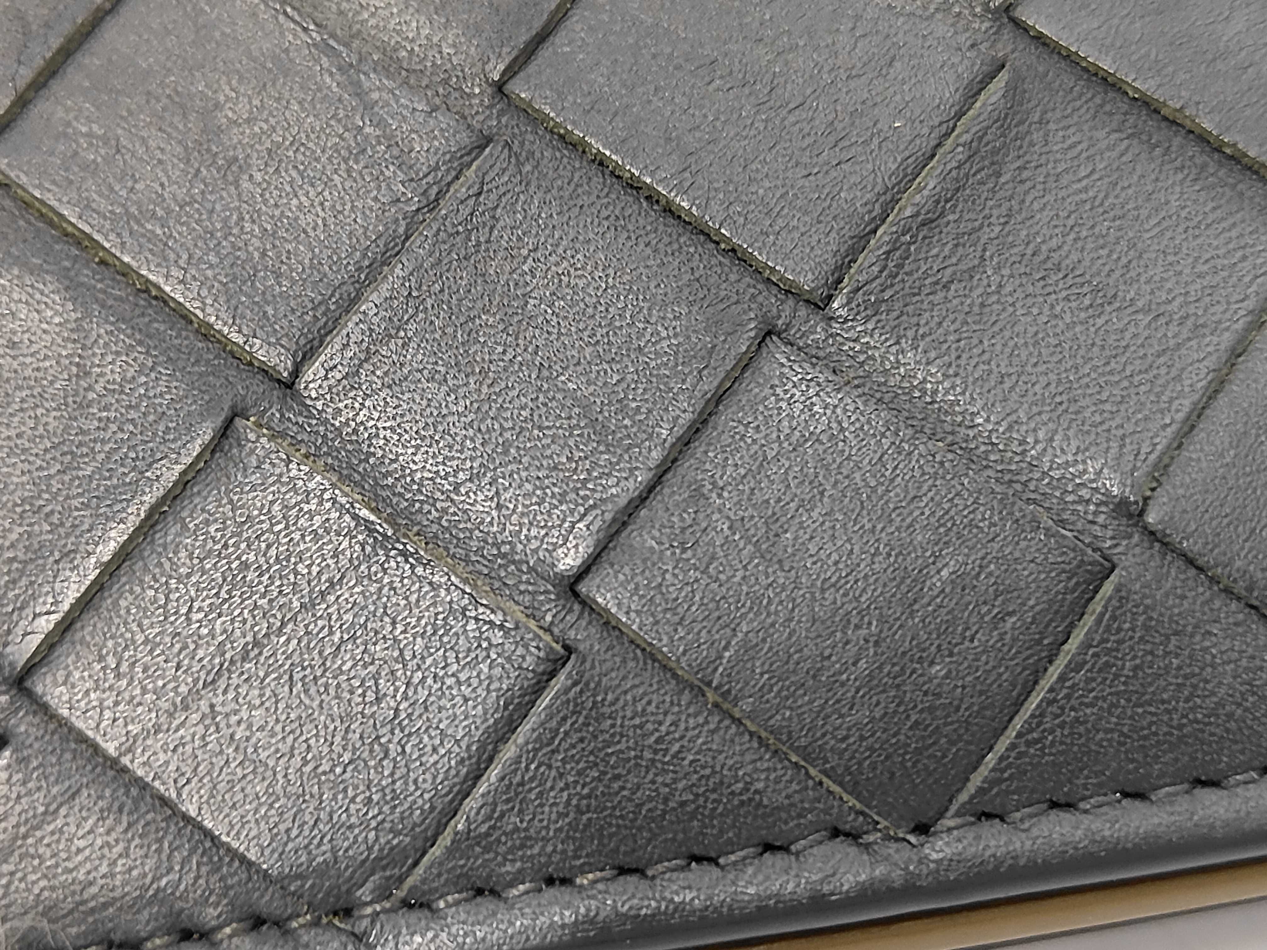 coin case — view 5