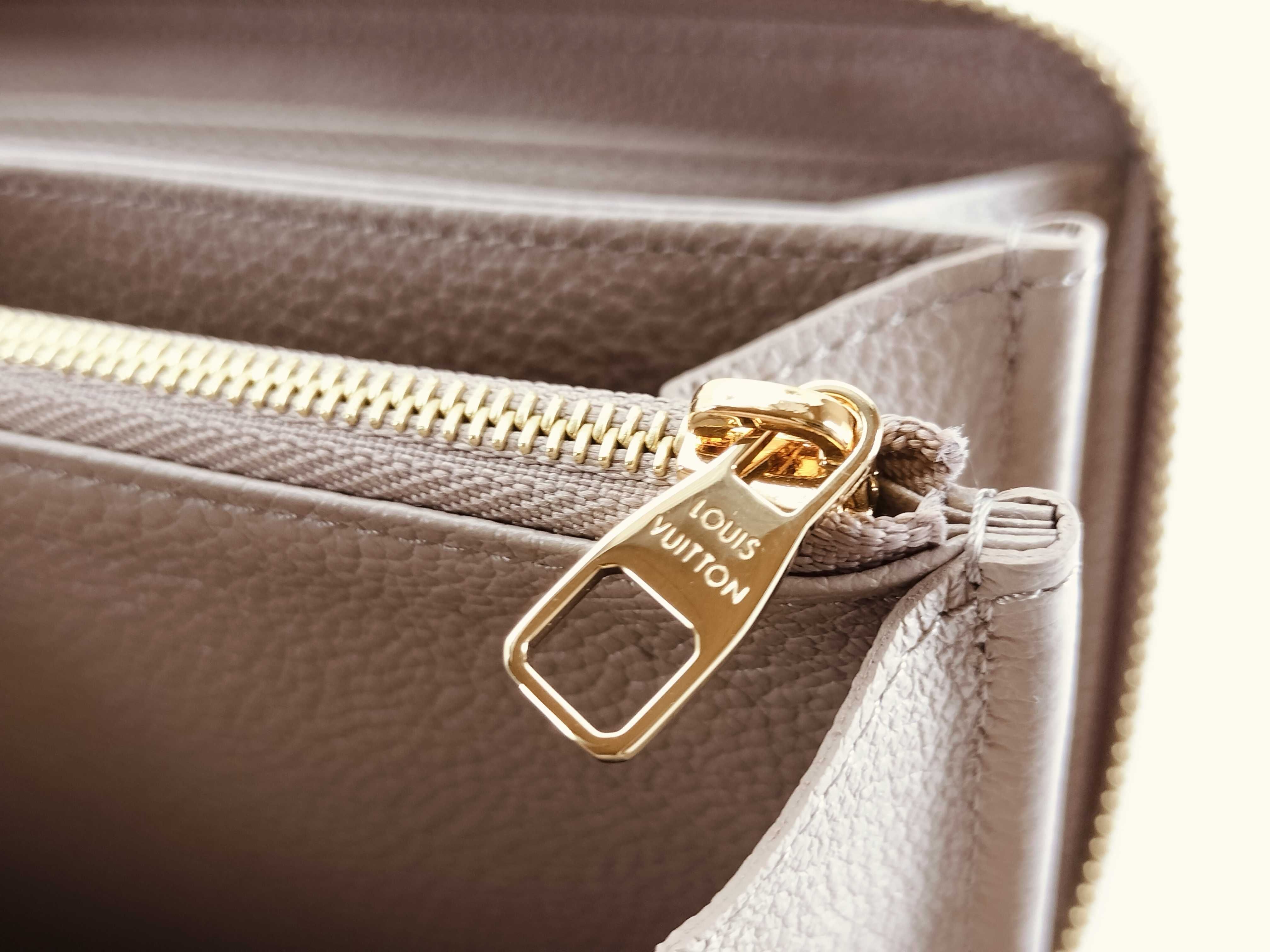 Monogram Empreinte Louis Vuitton Empreinte Zippy Wallet Beige — view 9