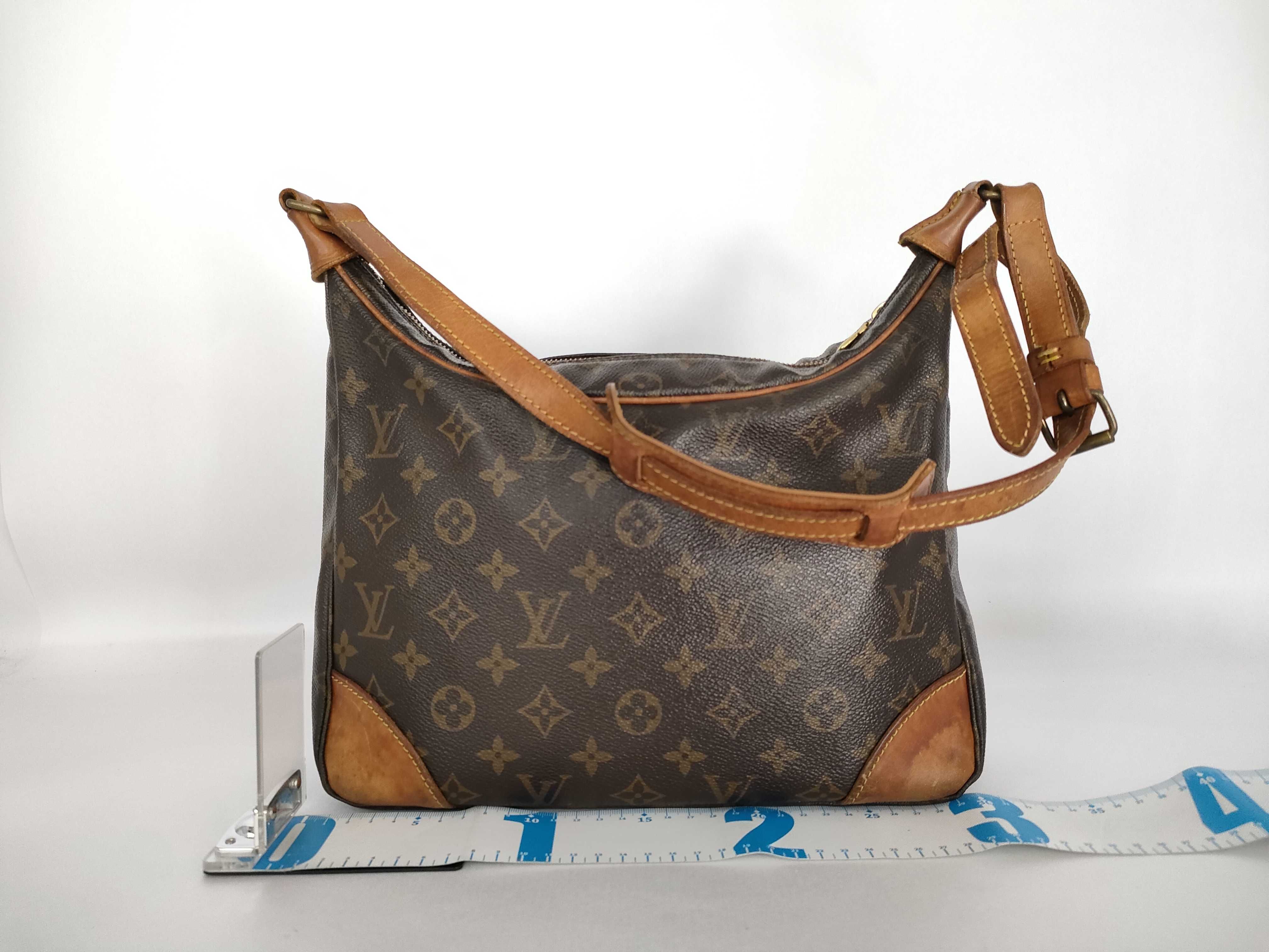 Monogram Boulogne 30 M51265 Brown Shoulder Bag — view 2