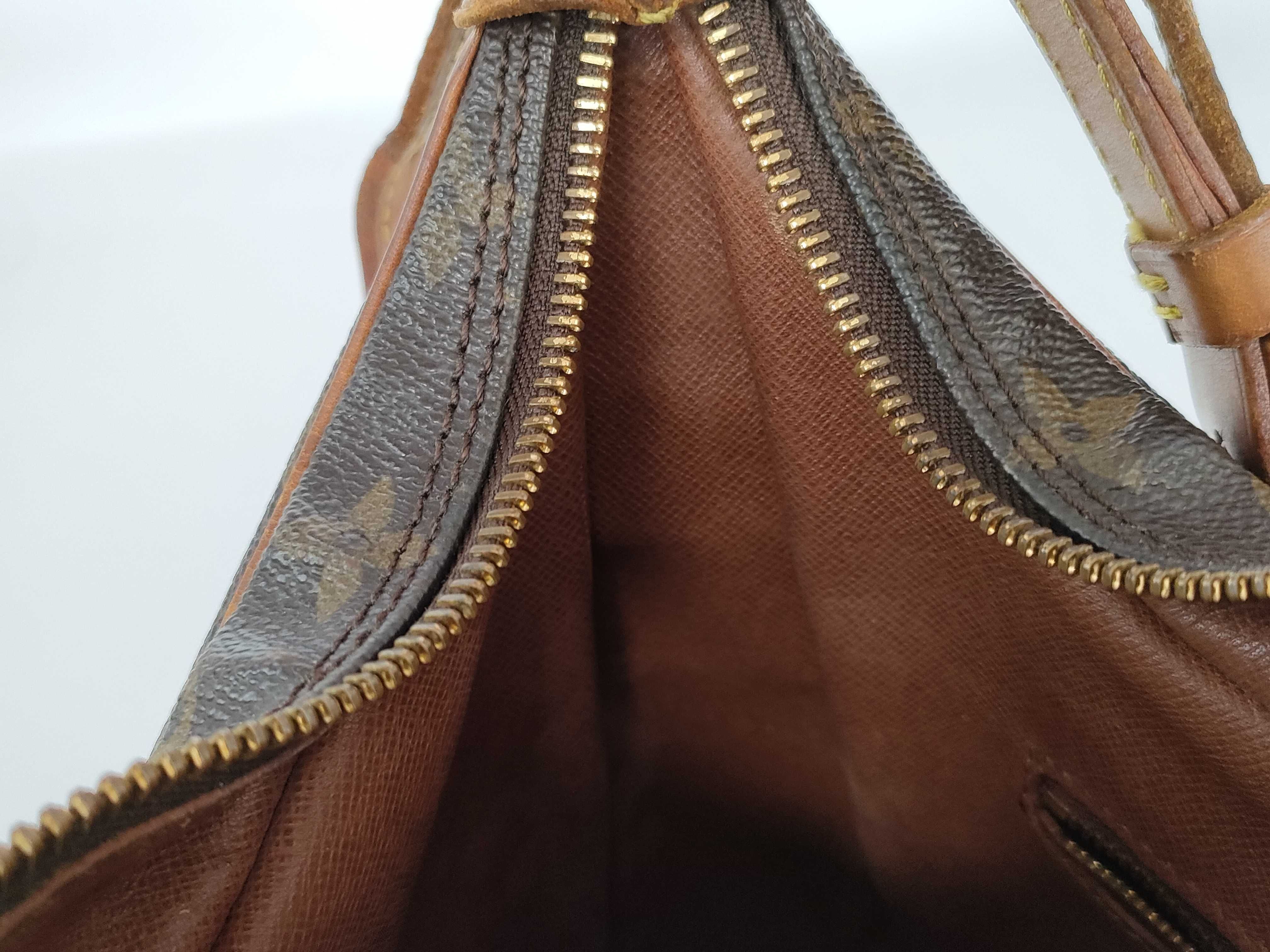 Monogram Boulogne 30 M51265 Brown Shoulder Bag — view 10