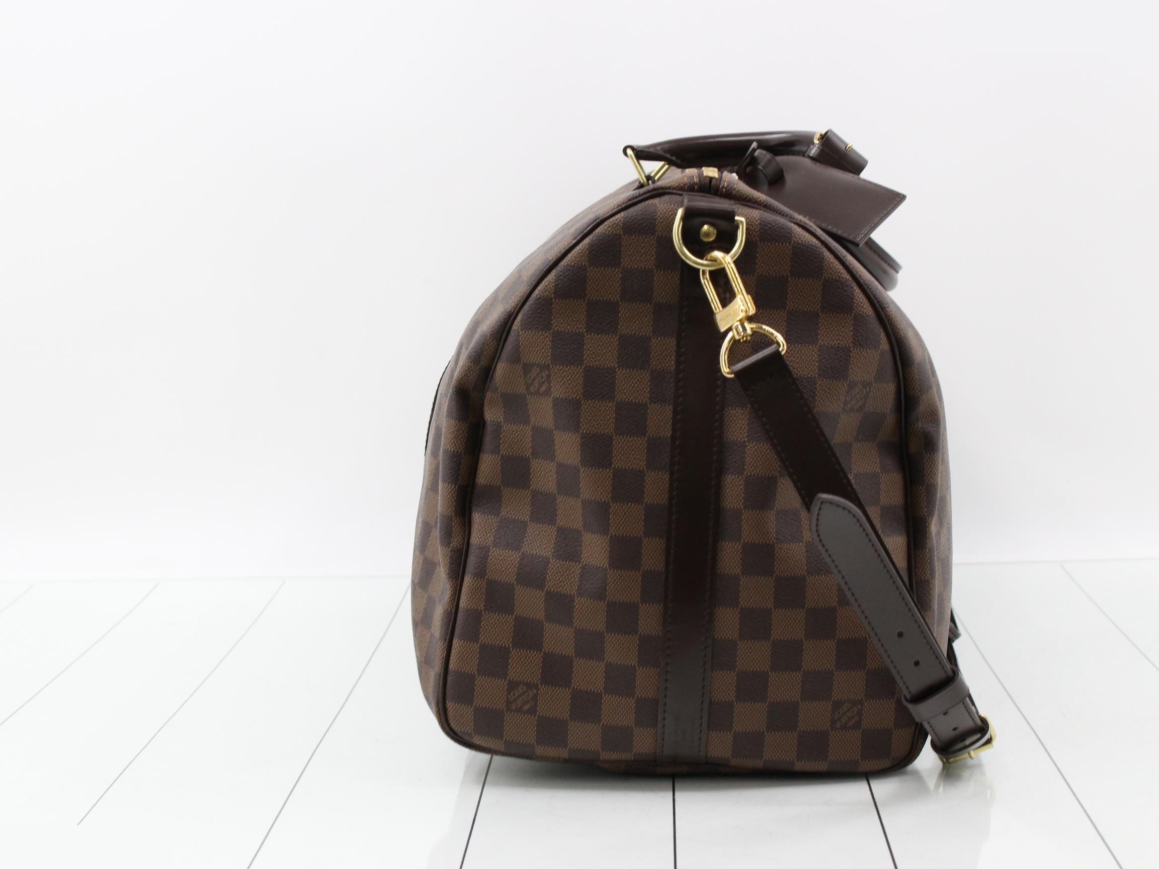 Damier Keepall Bandoulière 55 2-way Shoulder Bag — view 4