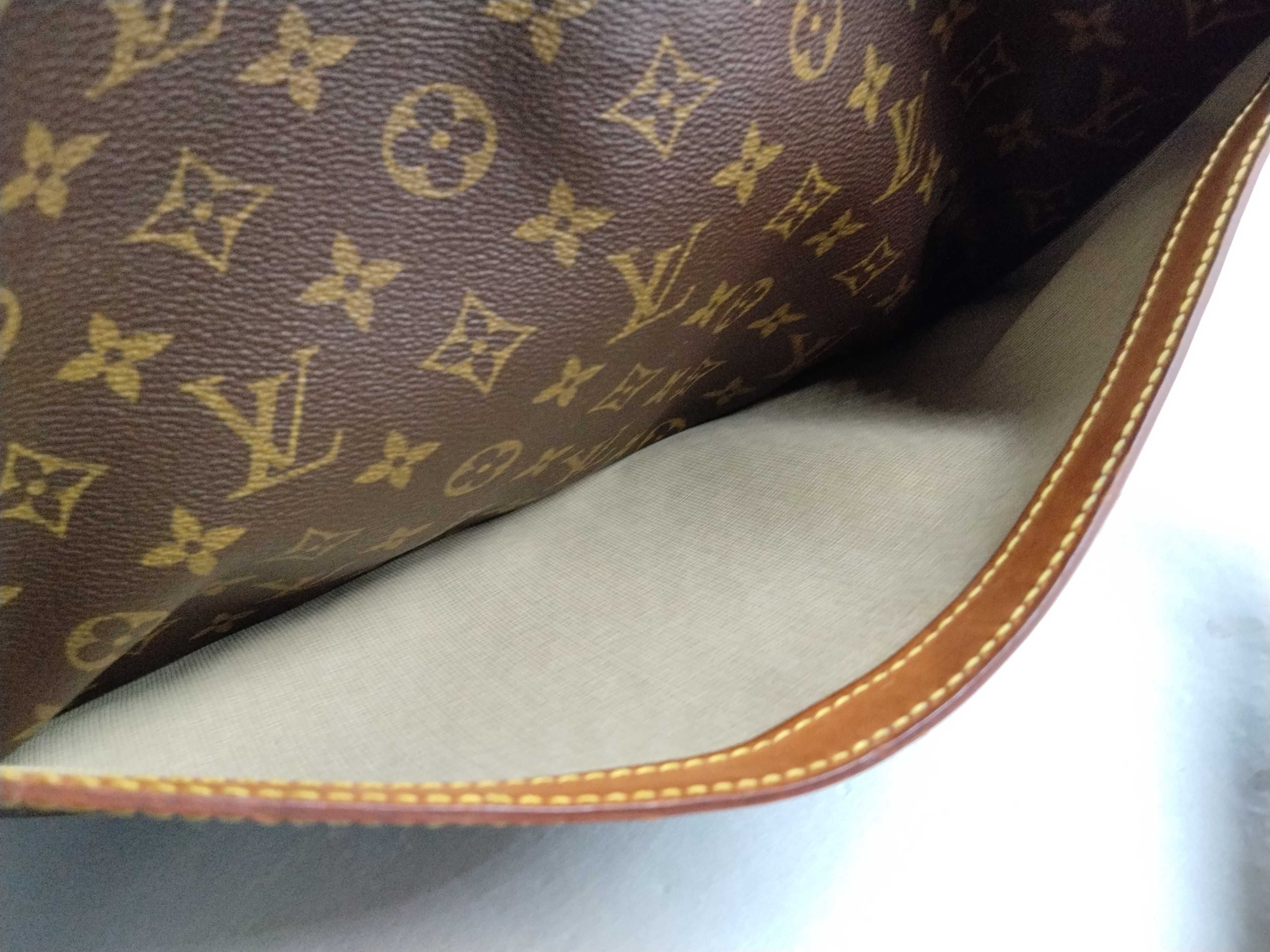Monogram M45254 Reporter PM Shoulder Bag — view 15