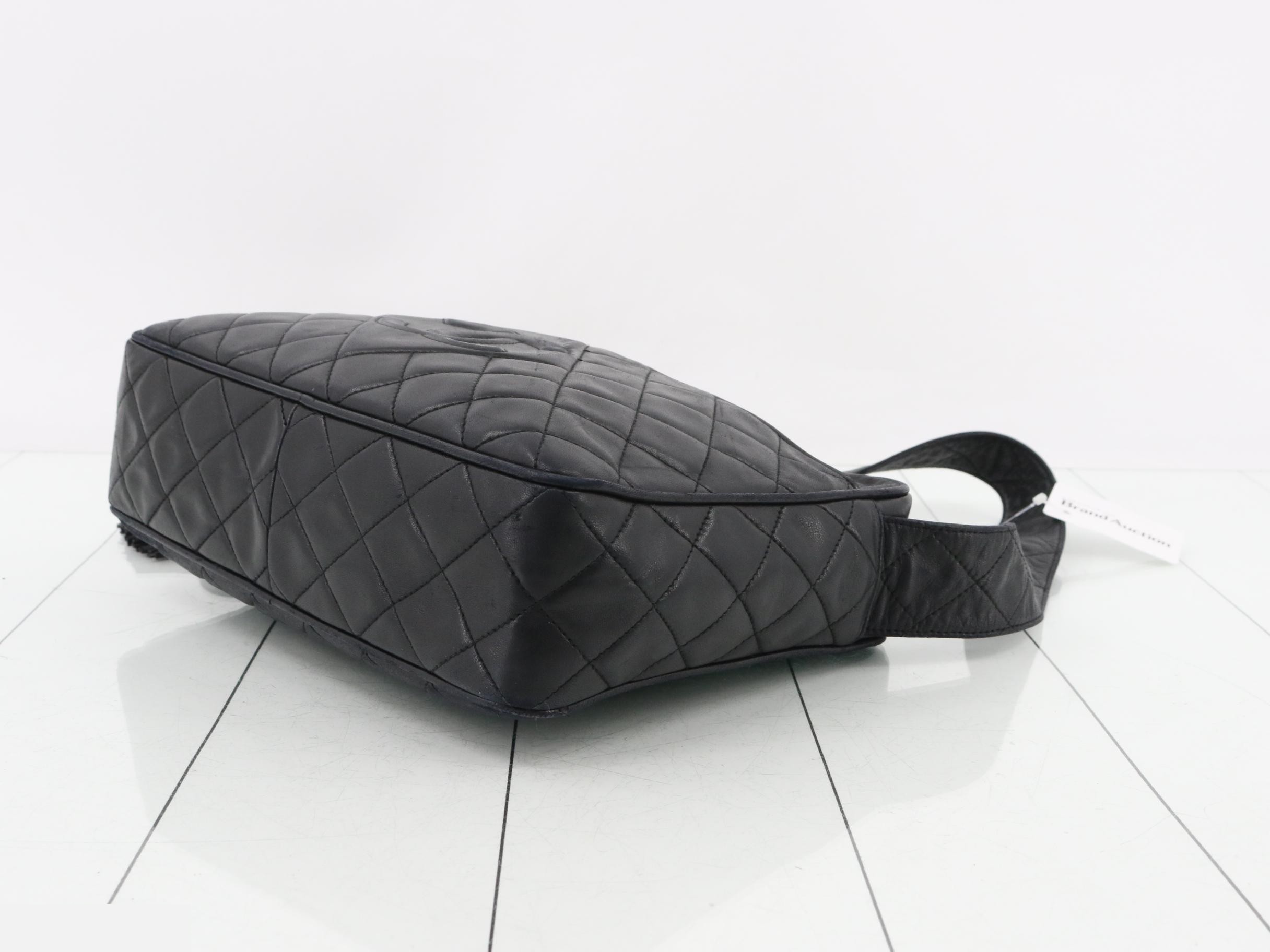 Shoulder bag, Matelassé, lambskin, fringe shoulder bag, model number 2. — view 6