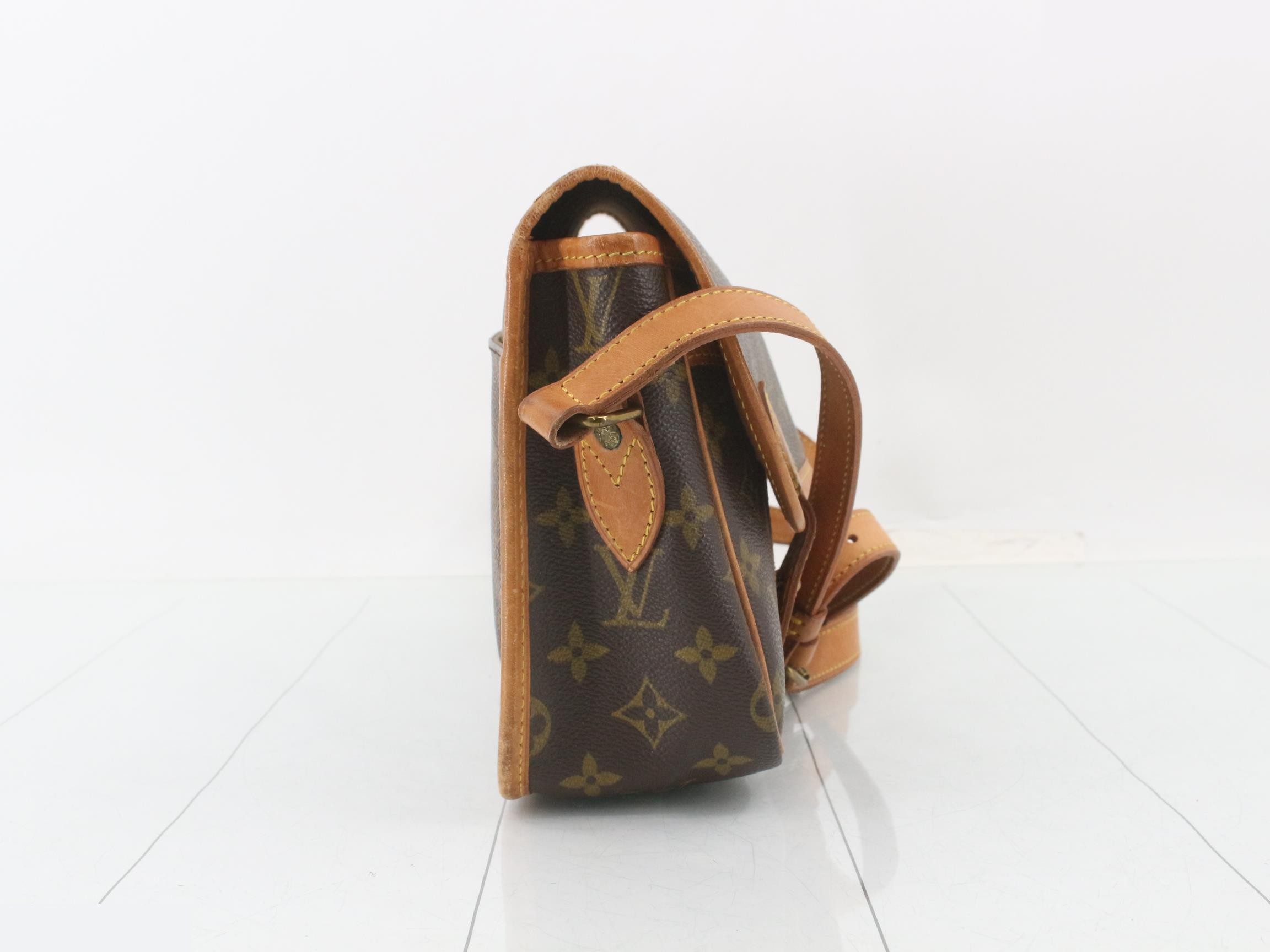 Monogram Gibeciere MM Shoulder Bag — view 4