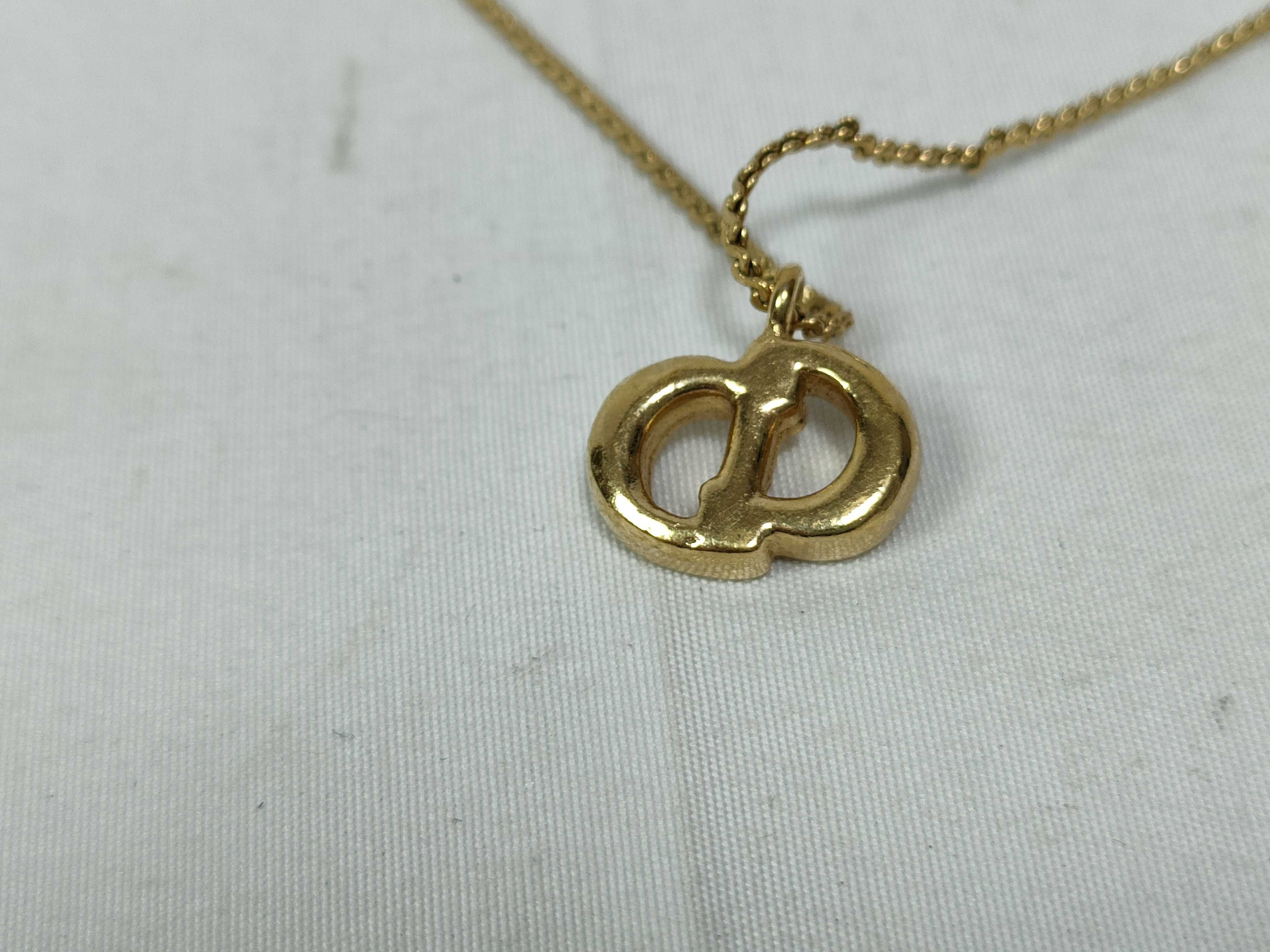 necklace with CD logo (scratched) — view 3