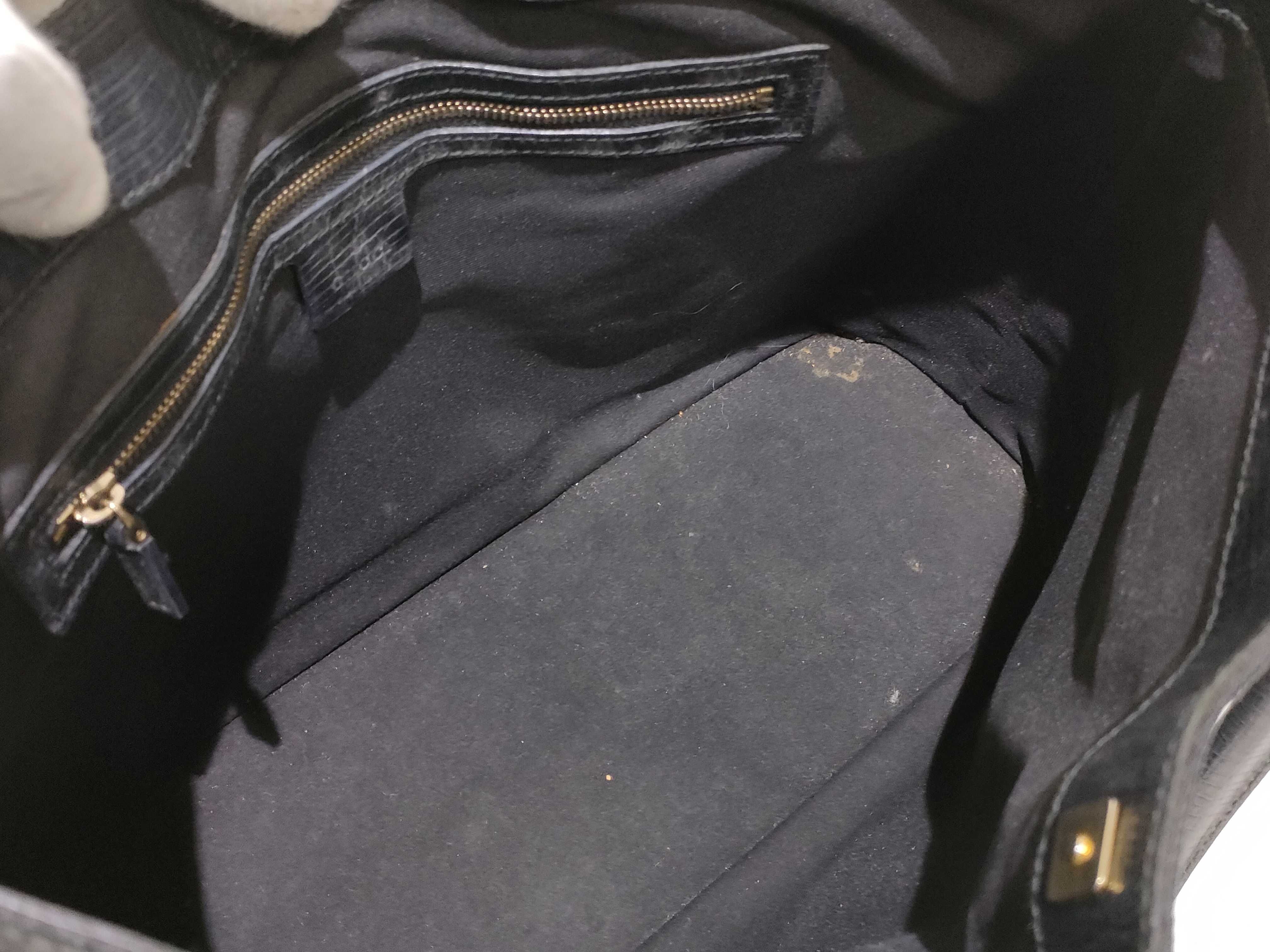 GG Canvas Gucci Handbag — view 8