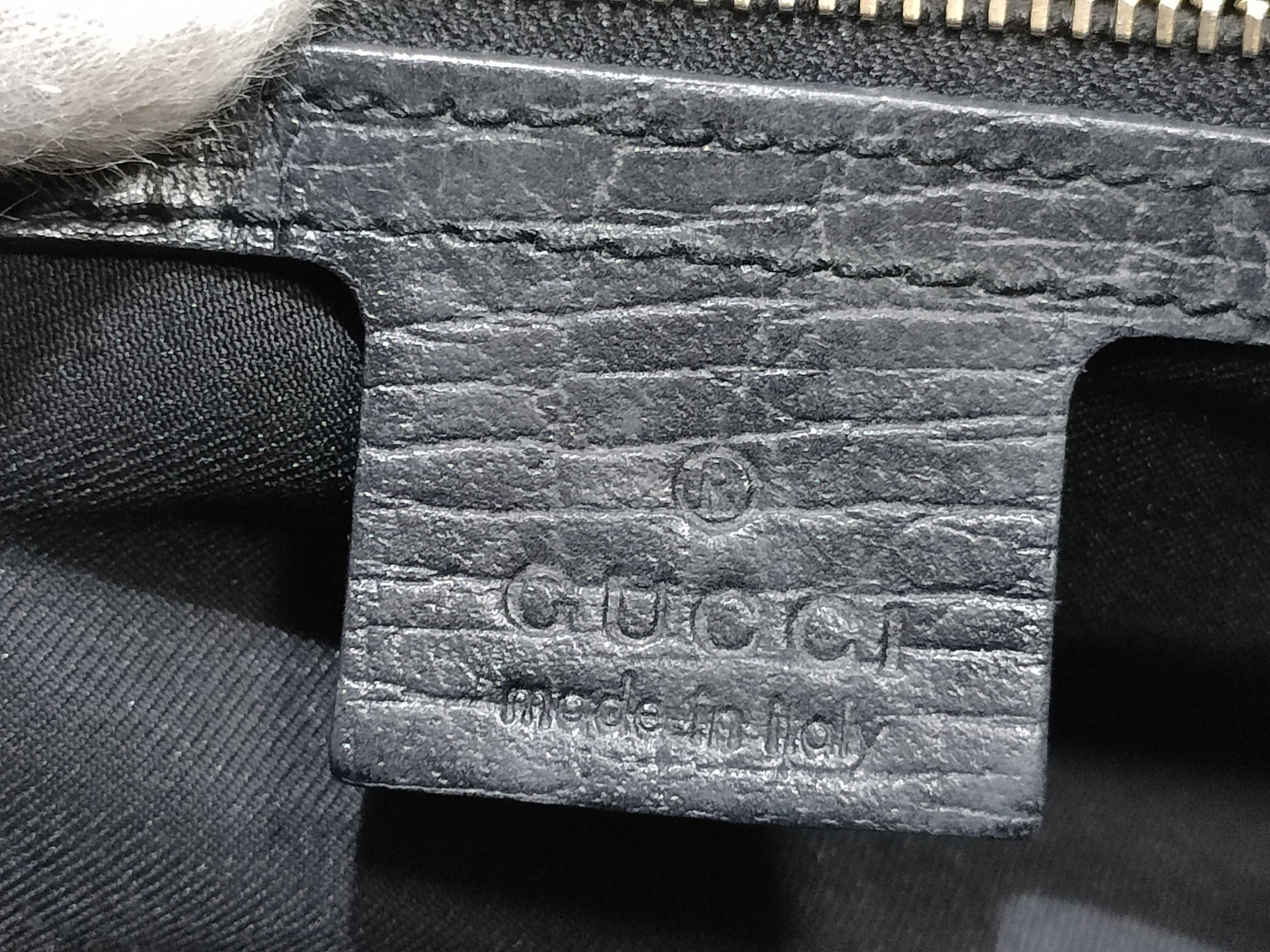 GG Canvas Gucci Handbag — view 10