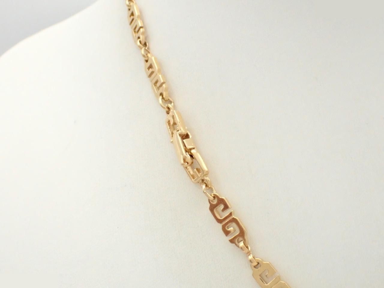 Gold choker necklace, neck circumference approximately 36cm — view 2