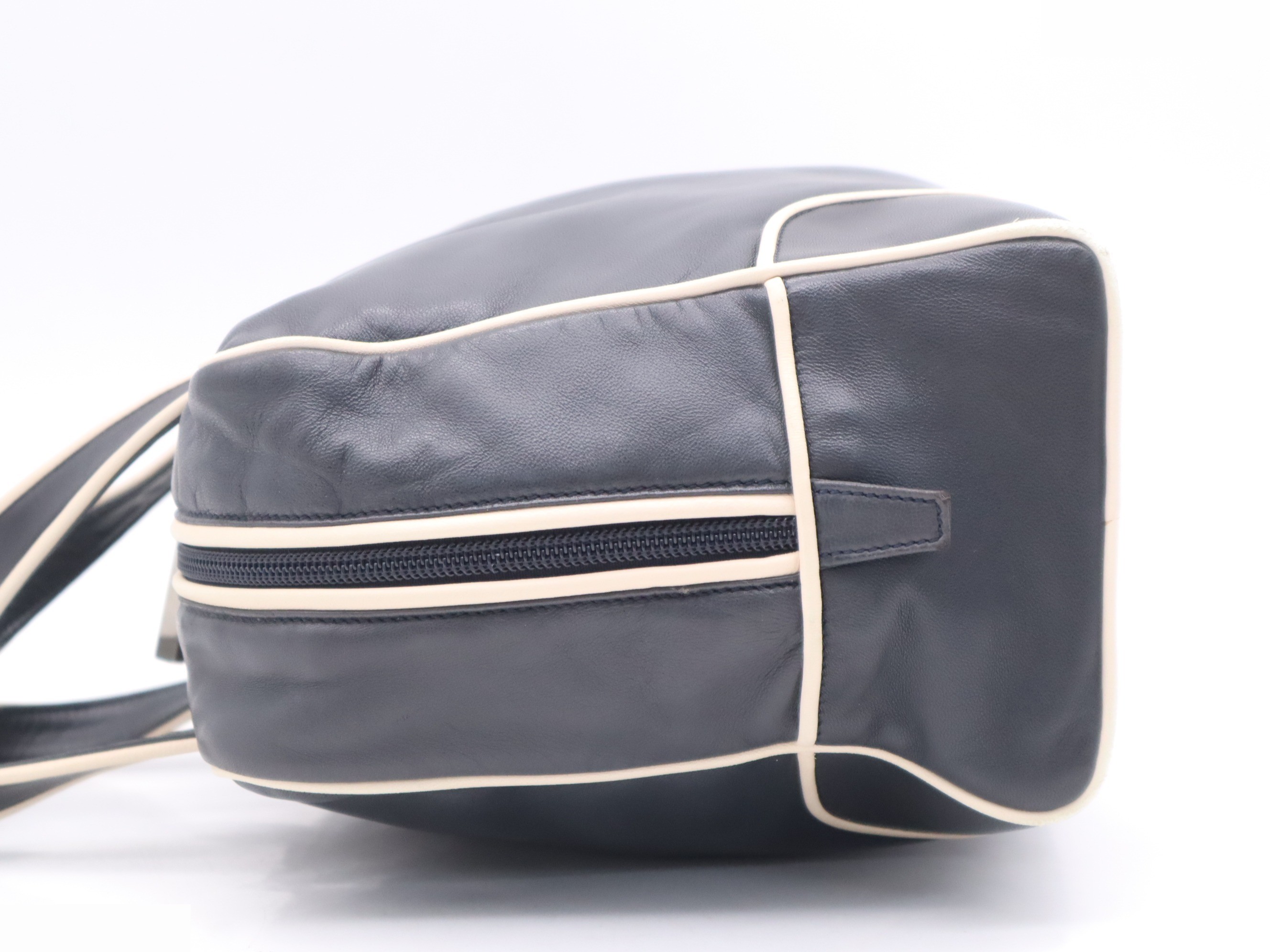 Leather handbag, black and white, silver hardware. — view 3