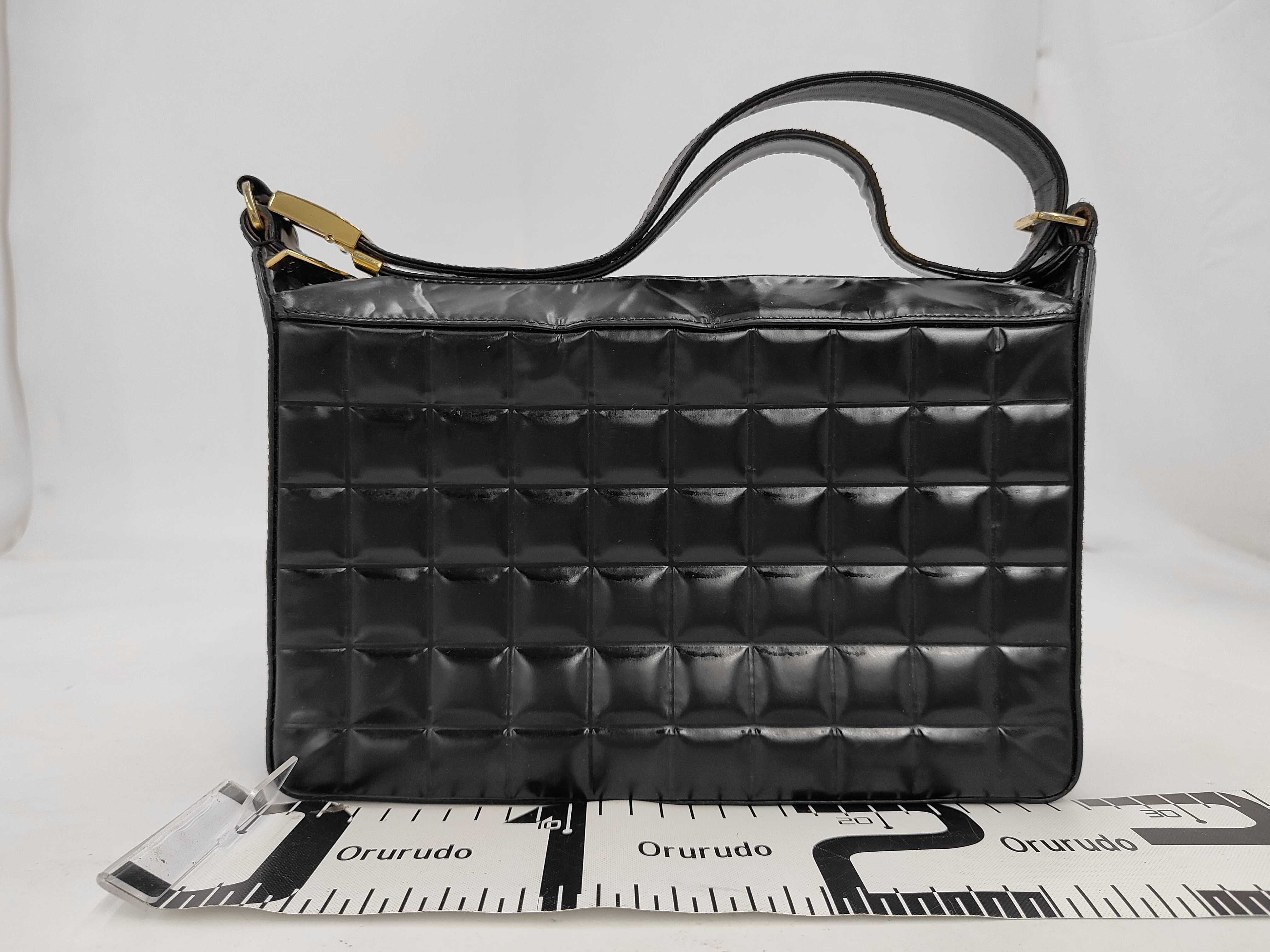 shoulder bag — view 2