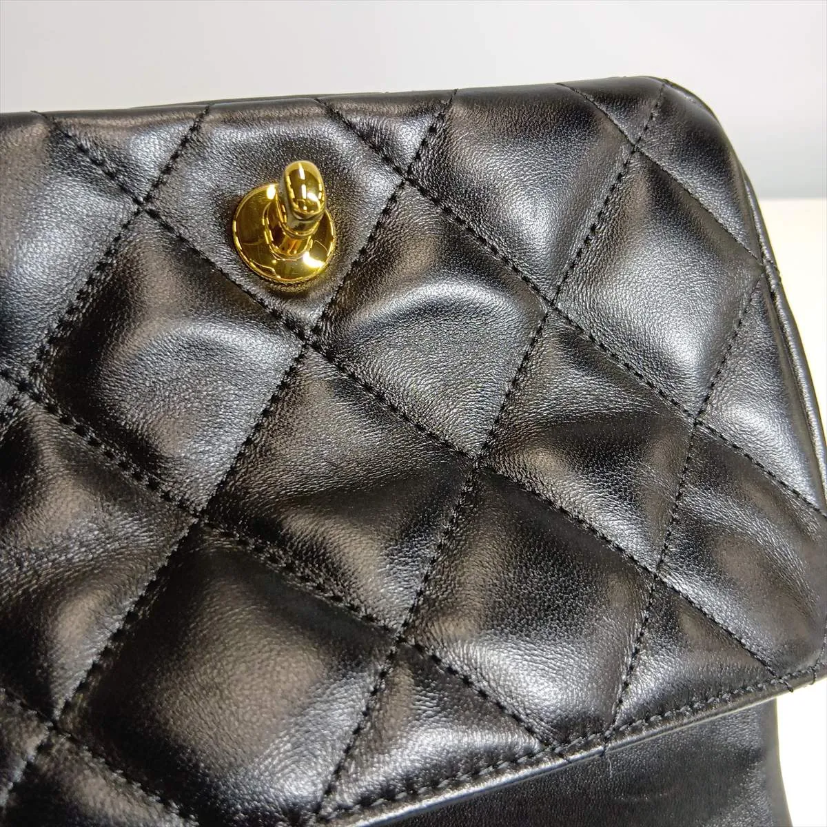 [Individually packaged] Chanel Matelassé Lambskin 2-Way Handbag, Top Handle, Black, Gold Hardware, XU9AJGH7, Random Plate — view 13
