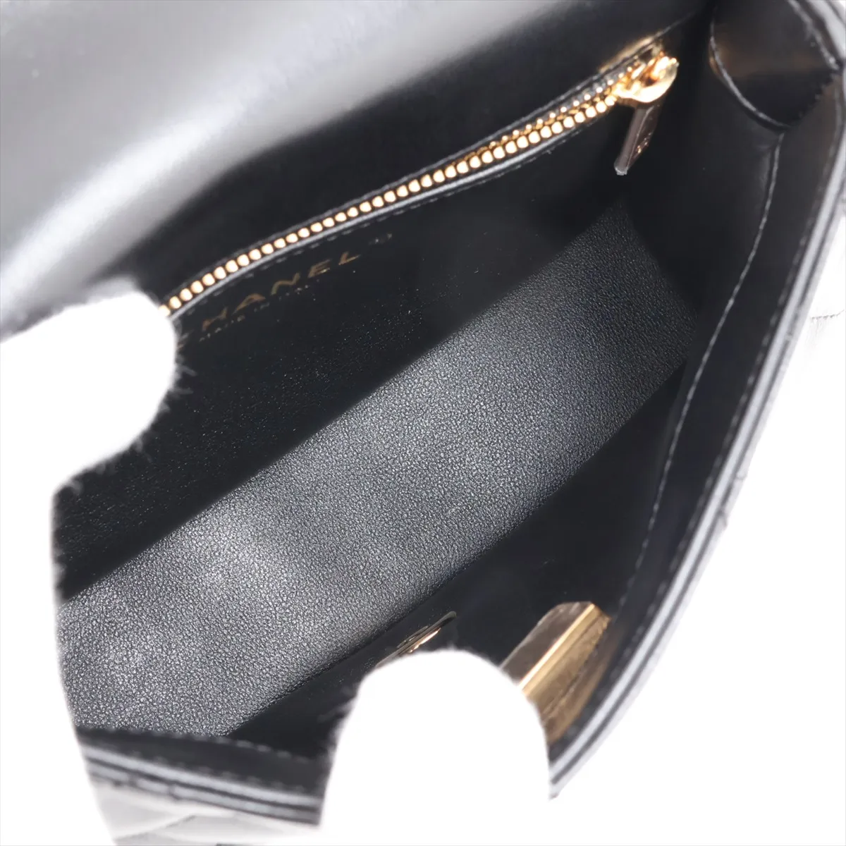 [Individually packaged] Chanel Matelassé Lambskin 2-Way Handbag, Top Handle, Black, Gold Hardware, XU9AJGH7, Random Plate — view 8
