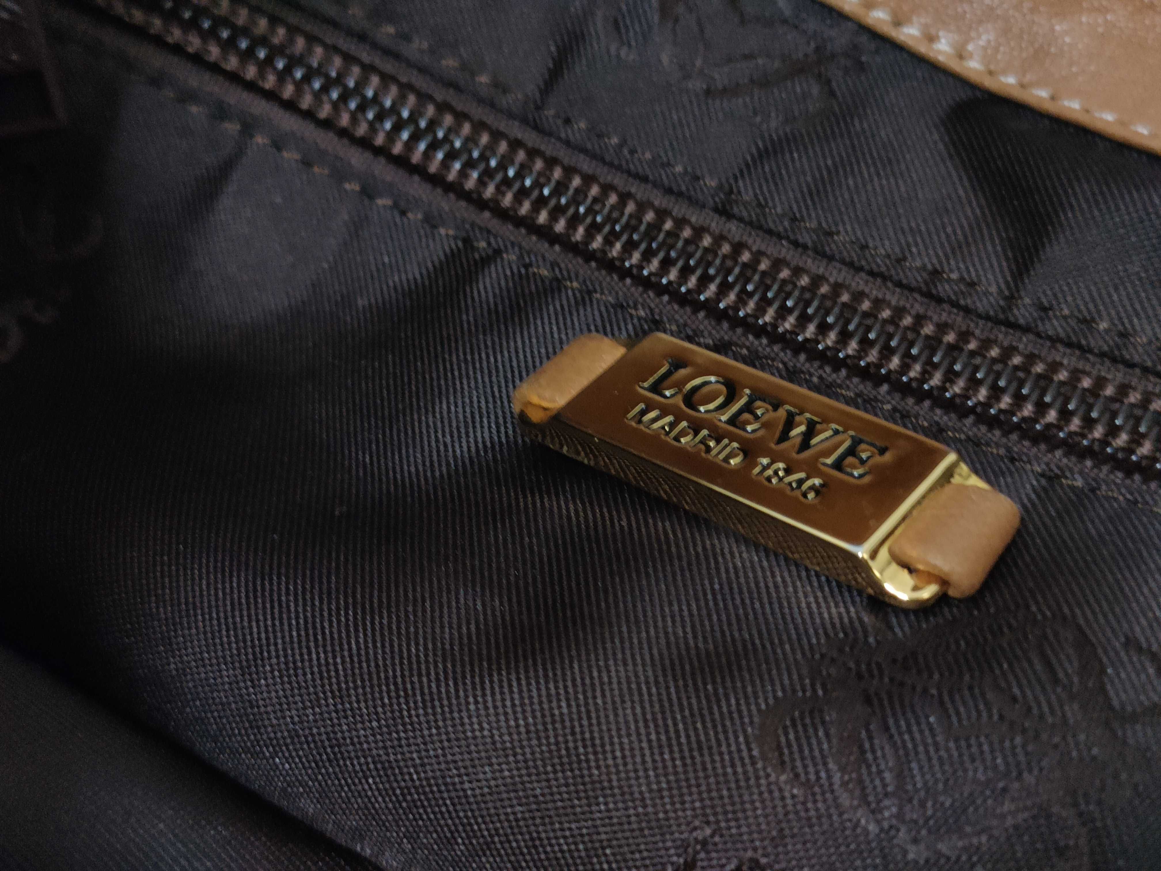 One-Shoulder Shoulder Bag — view 12