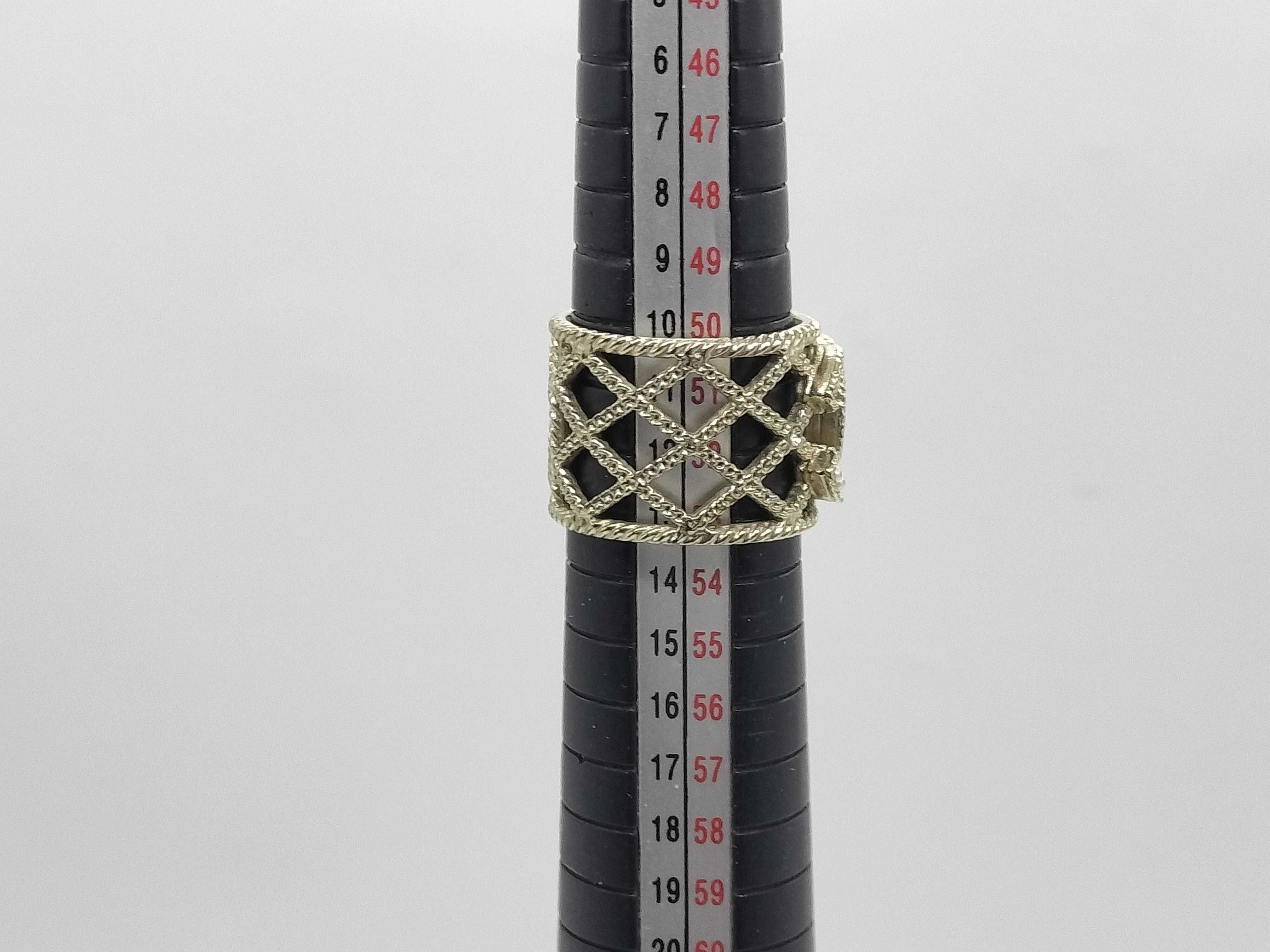 A19 C Ring — view 6