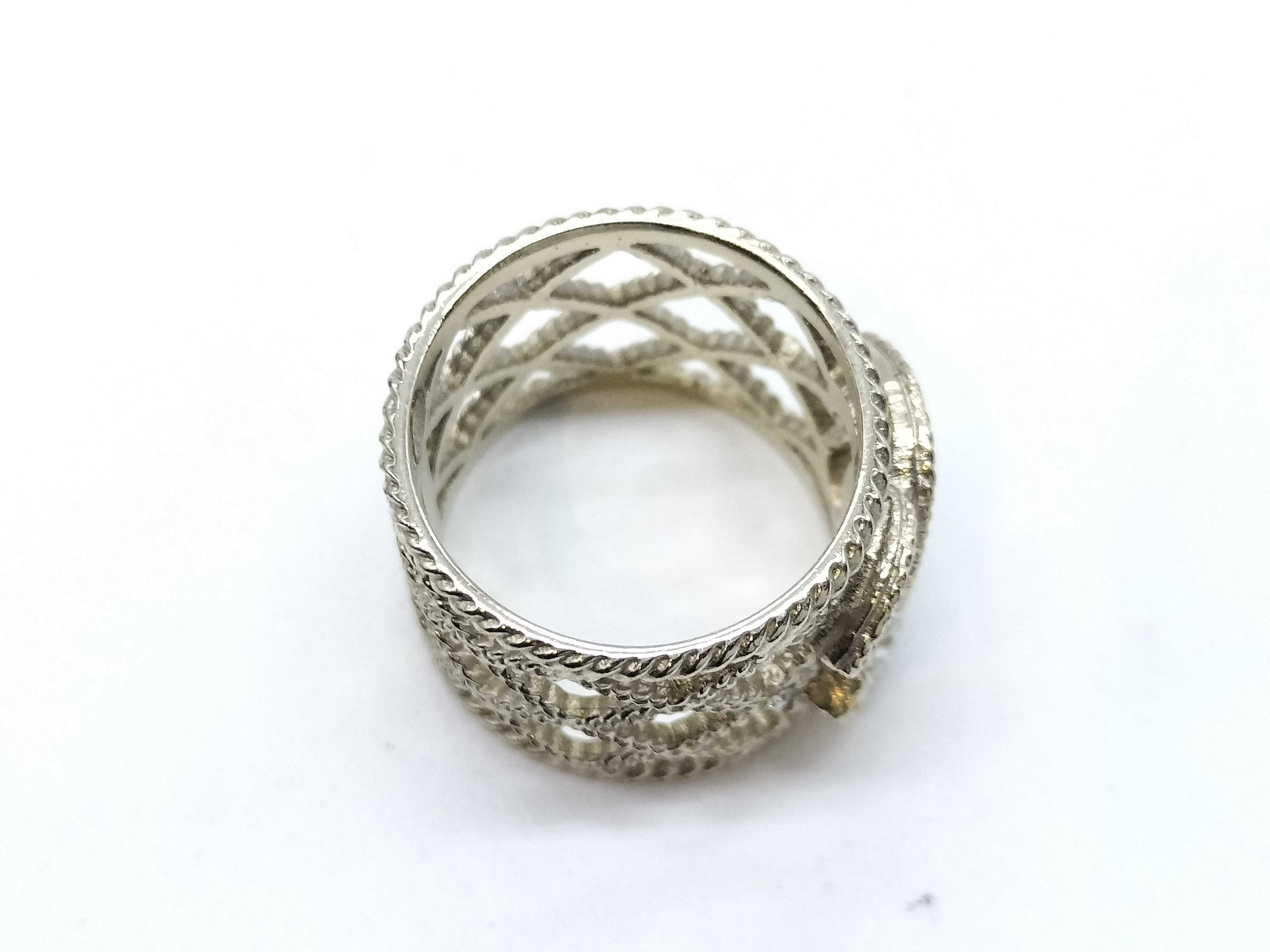 A19 C Ring — view 7