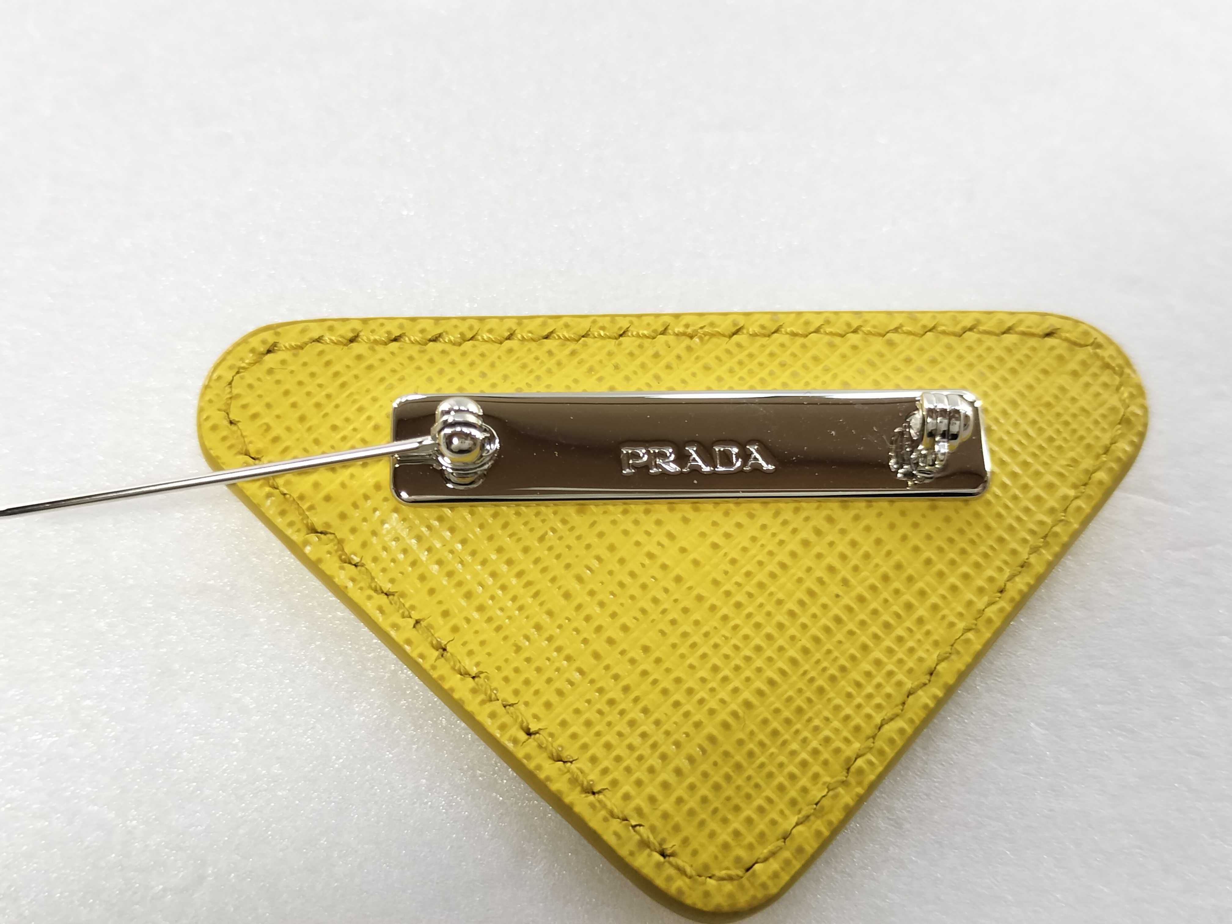 brooch 2IS061 brooch — view 6