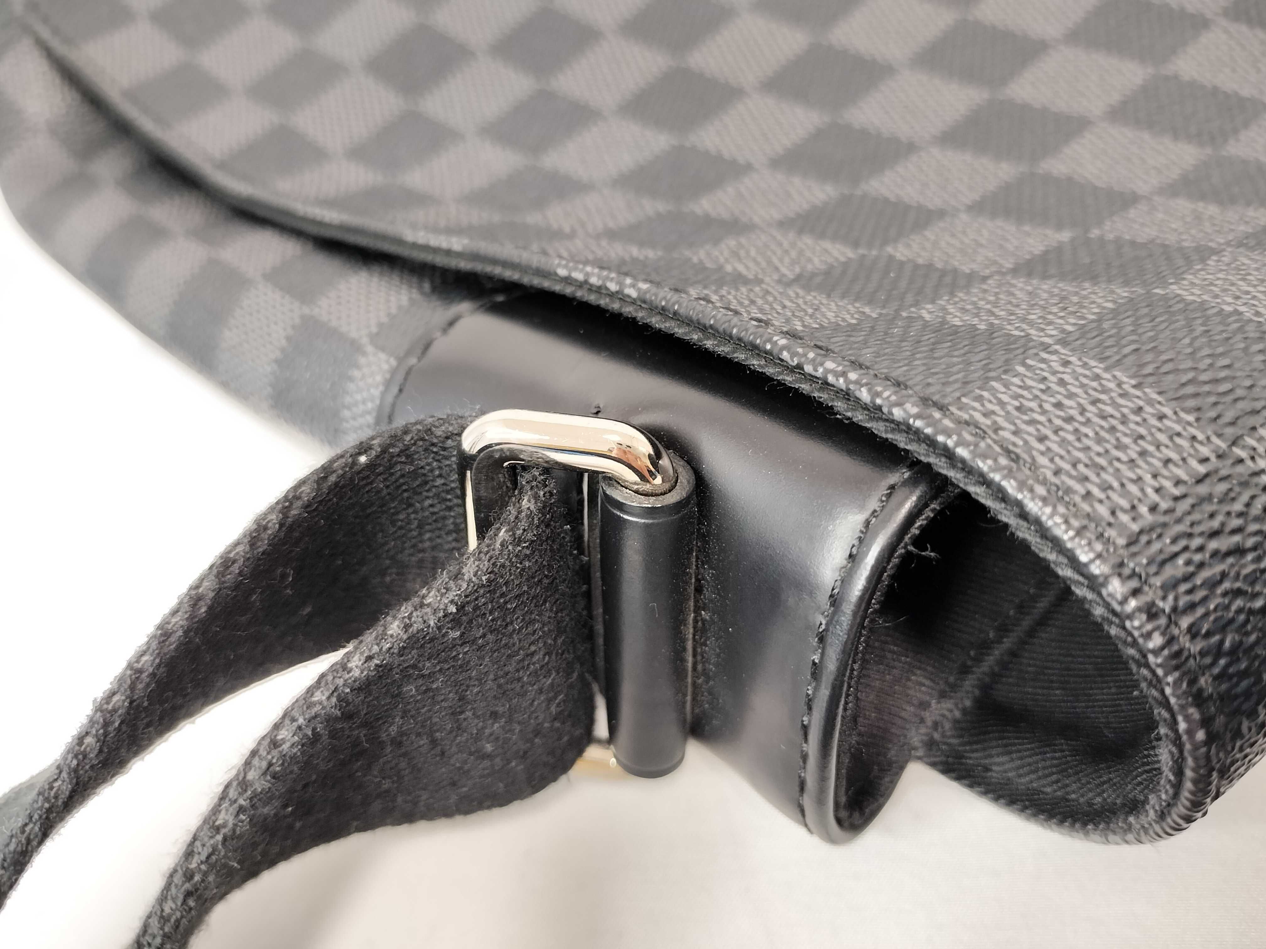 Damier Graphite ID- Damier Graphite Canvas District MM N41272#CA4107 Shoulder Bag — view 5