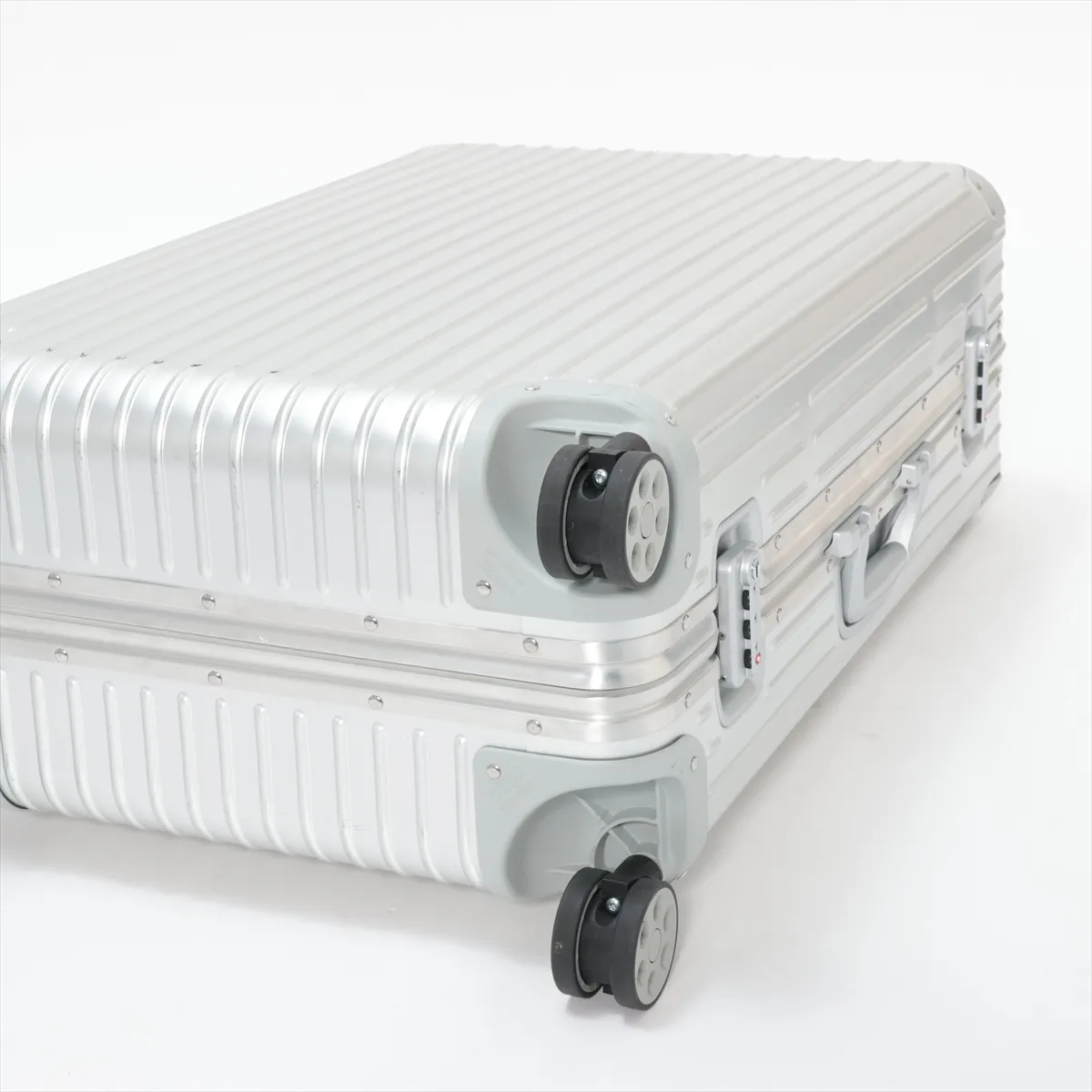 [Individually packaged] Rimowa Original Check-in L Aluminum Carry-on Suitcase, Silver, Combination Lock 418 — view 3