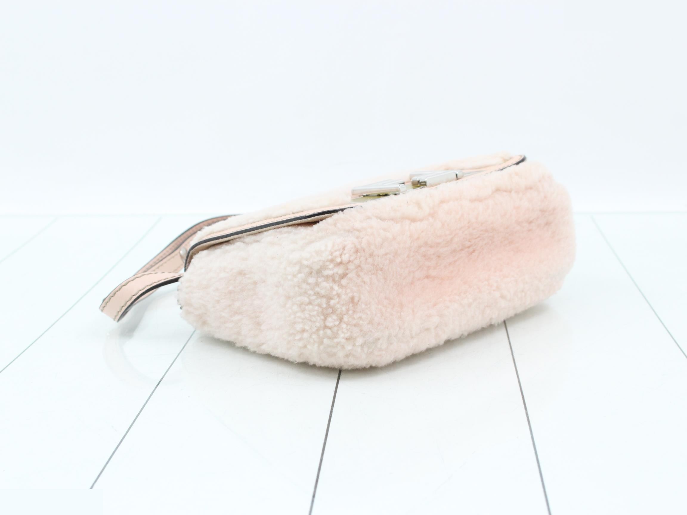 Sheepskin shoulder bag — view 5