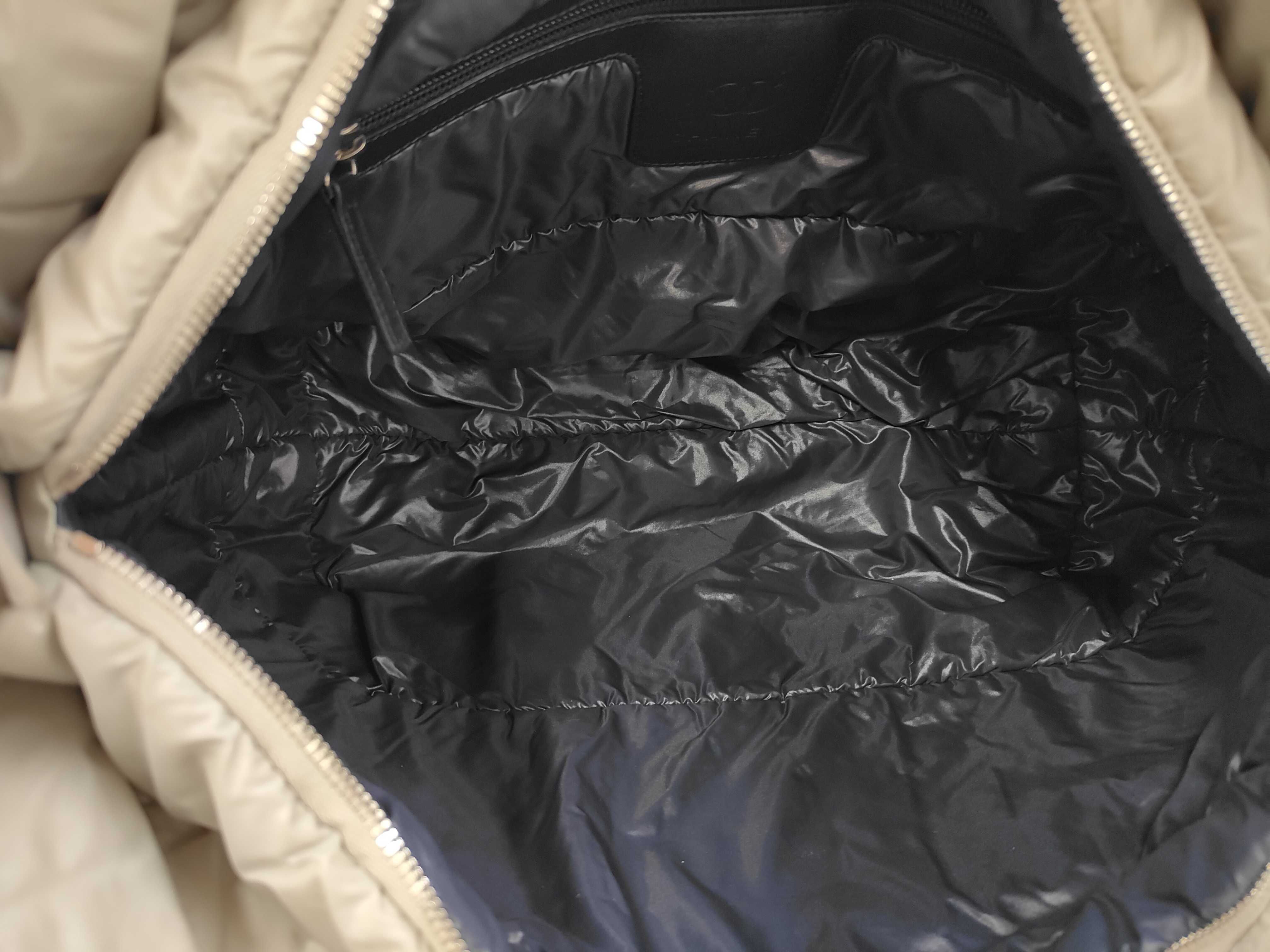 Coco Cocoon Nylon Handbag 13938362 Tote Bag — view 9