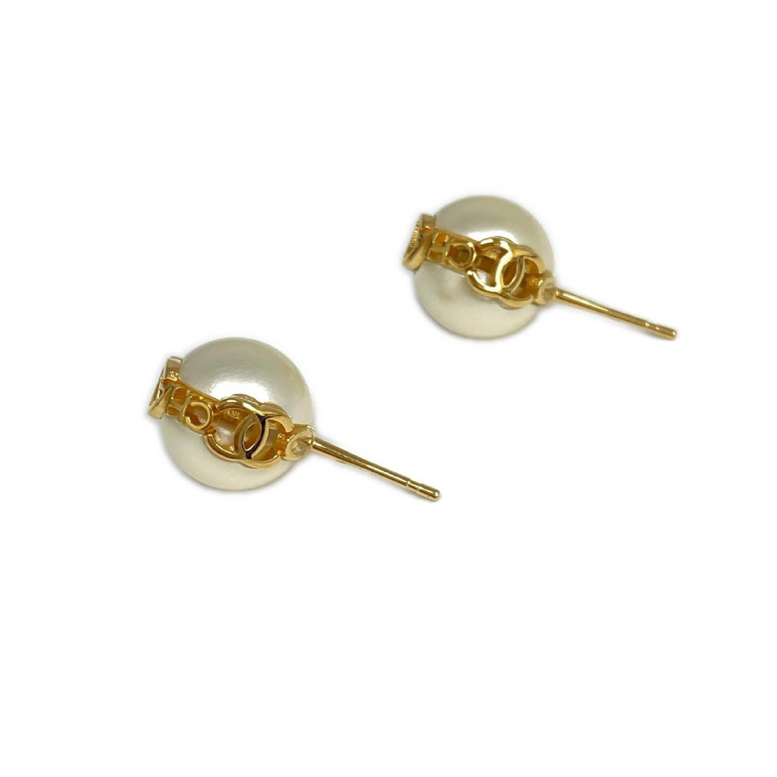 【*Shipped from: Hong Kong*】CHANEL Gold-colored metal faux pearl B23K Fashion Earrings/Piercings — view 6