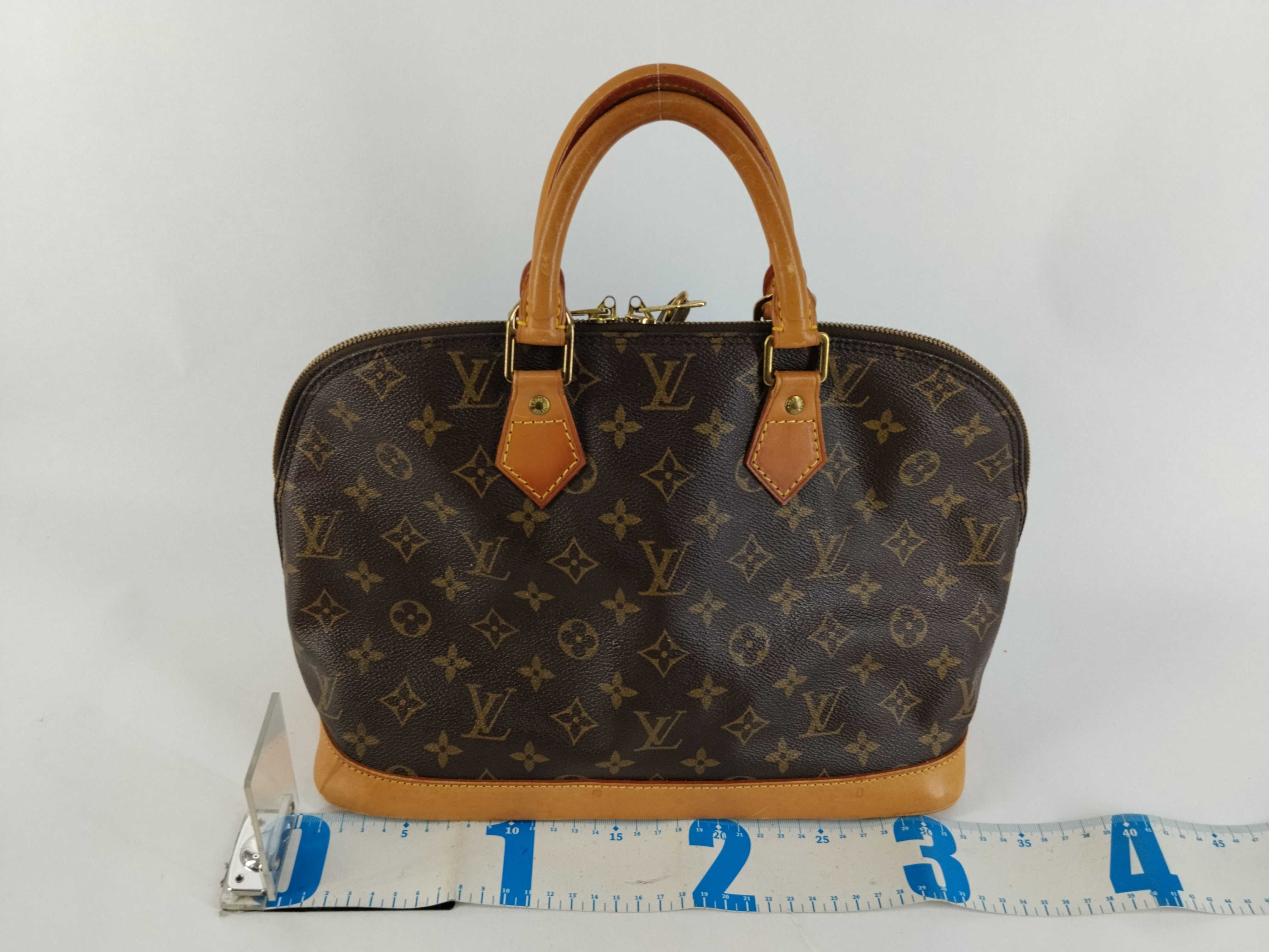 Monogram Louis Vuitton Handbag Monogram Alma M51130 Brown Handbag — view 2