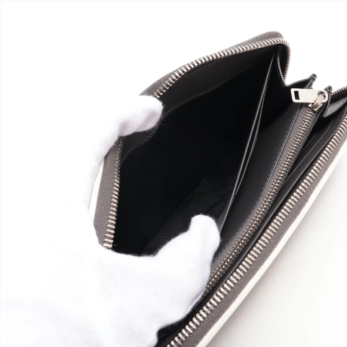 V Stitch Monogram YSL VRN358094 Leather Round Zip Wallet Gray — view 4