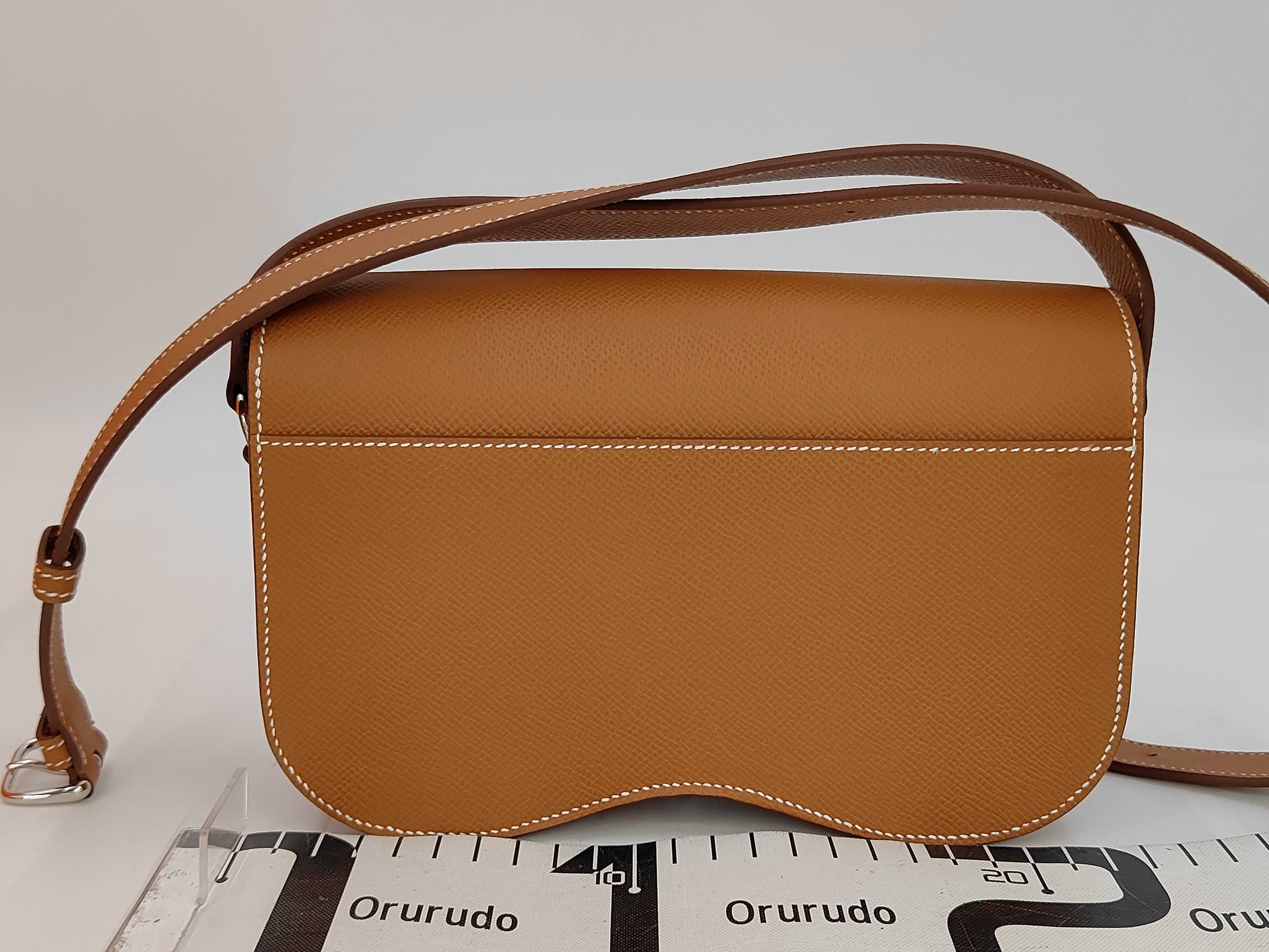 Della Cavalleria Elan Shoulder Bag, Gold/Silver Hardware, Epsom Leather, G Stamp (2026), Accessories: Box, Dust Bag. — view 2