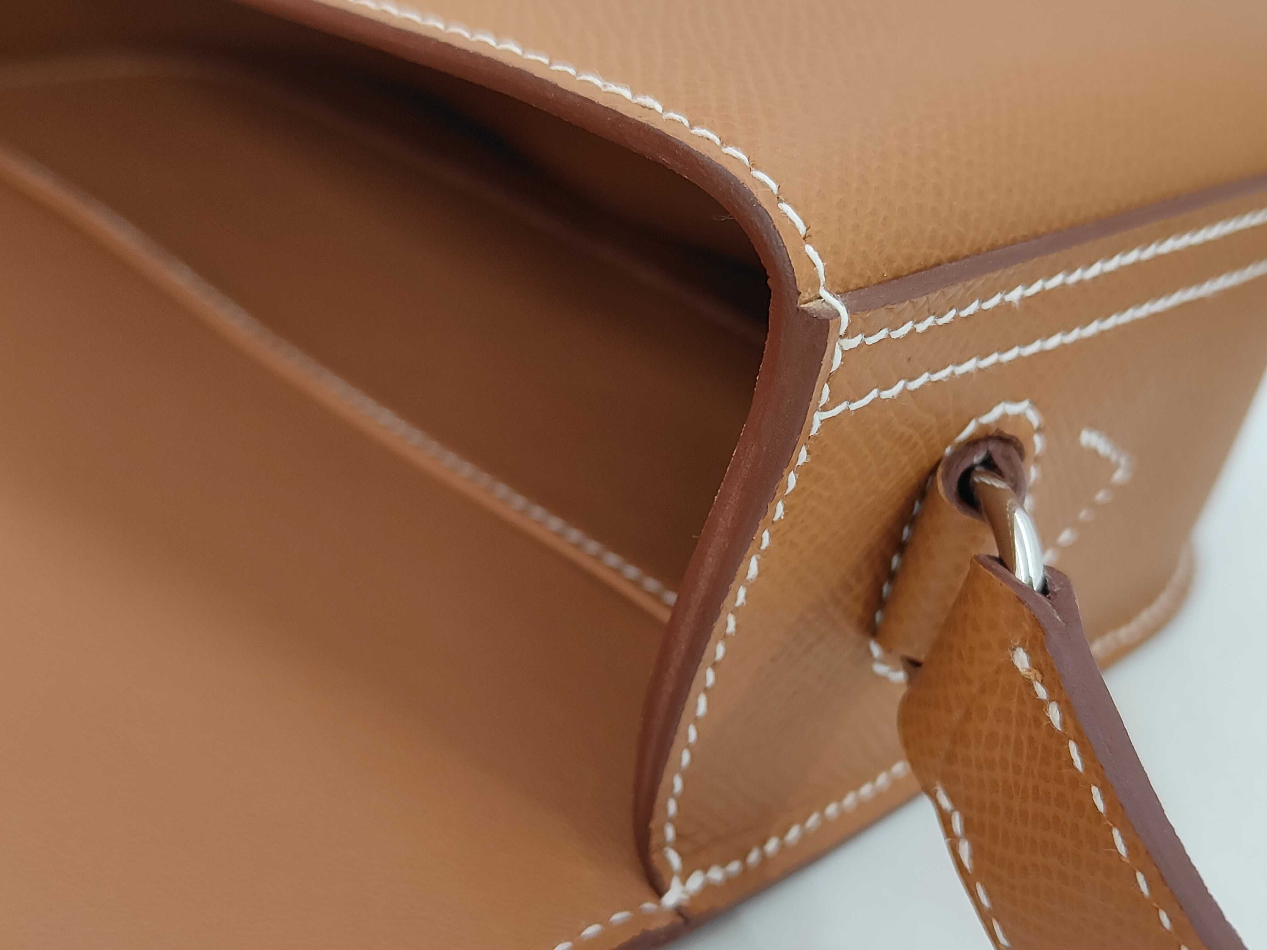 Della Cavalleria Elan Shoulder Bag, Gold/Silver Hardware, Epsom Leather, G Stamp (2026), Accessories: Box, Dust Bag. — view 13
