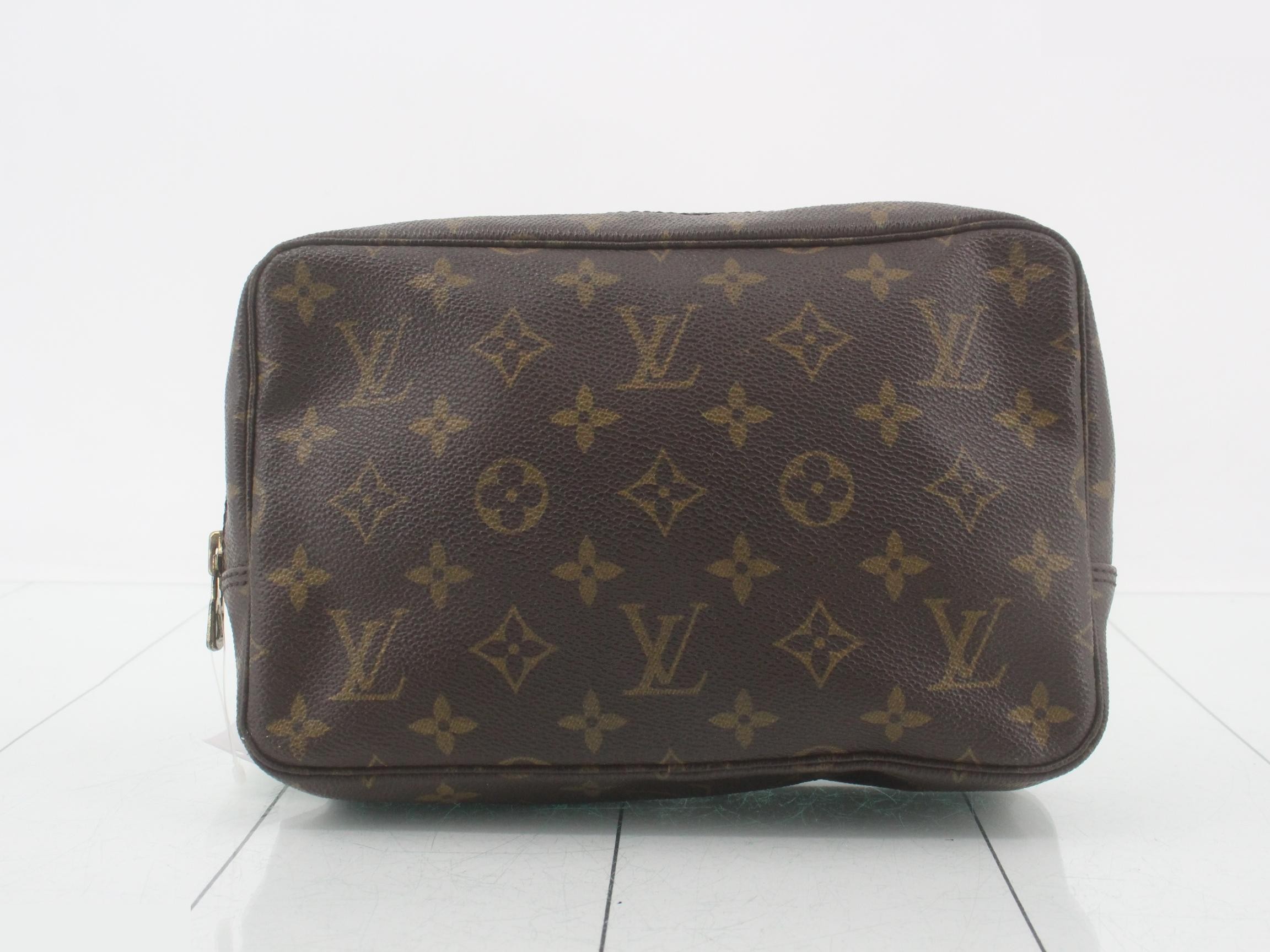 Truth Wallet 23